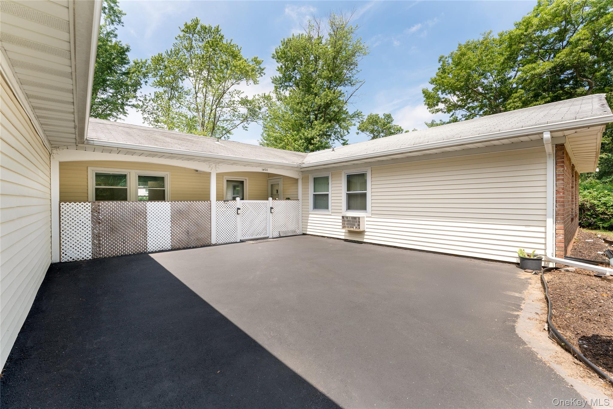 1400 Stony Brook Road — photo 3