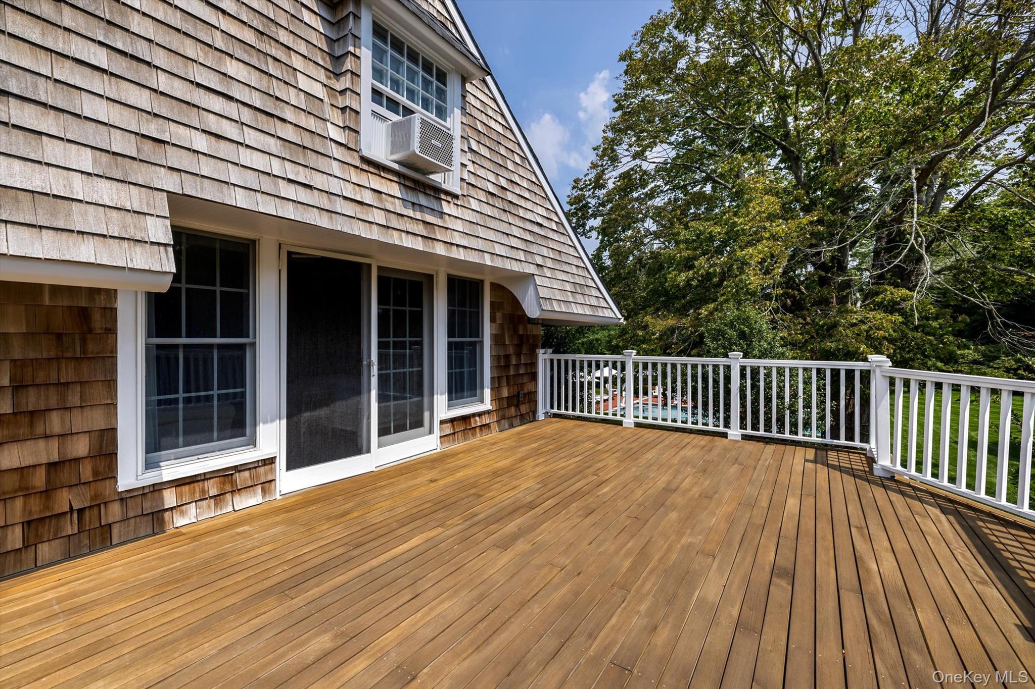 92 Beach Lane — photo 24