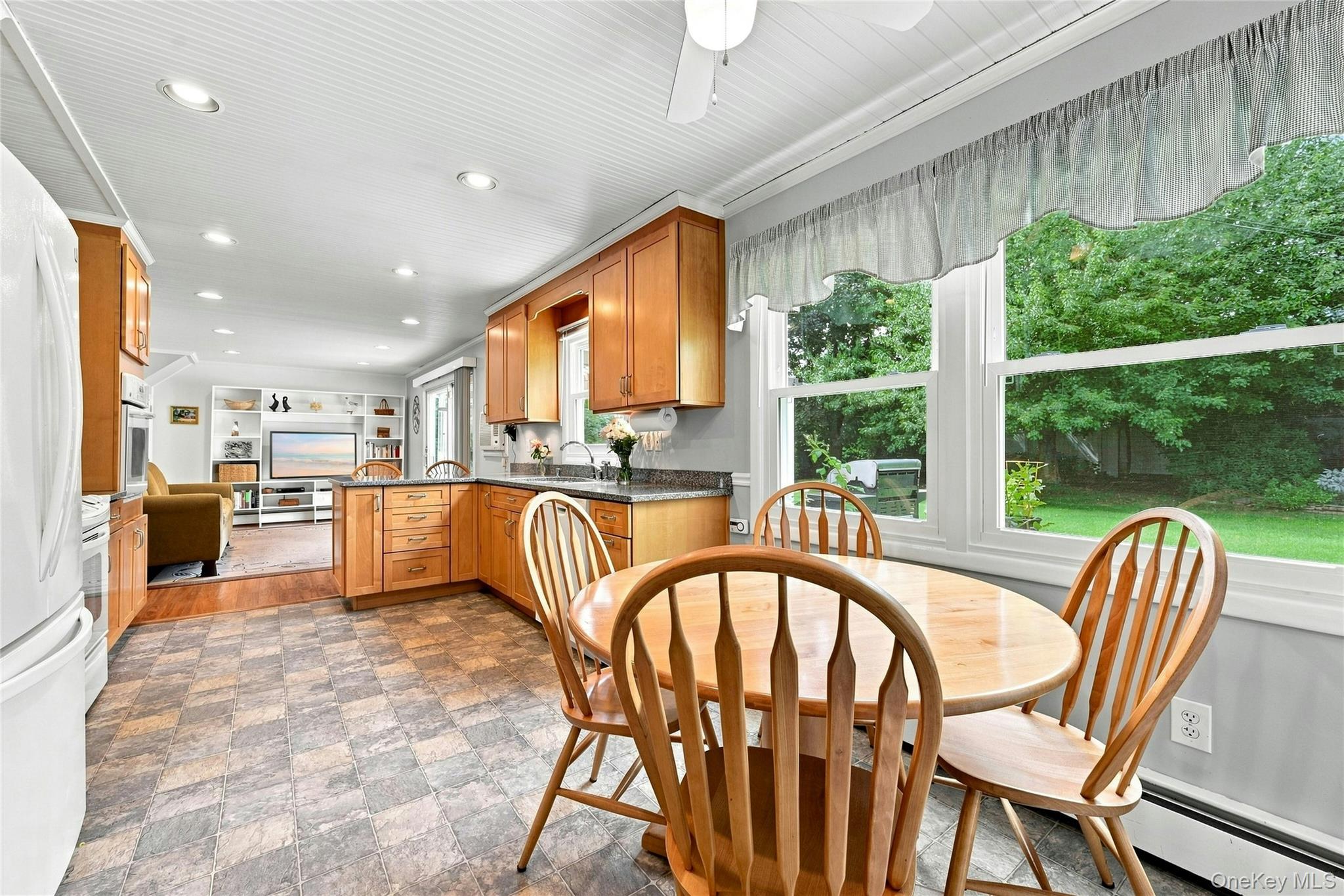 20 Hastings Drive — photo 17