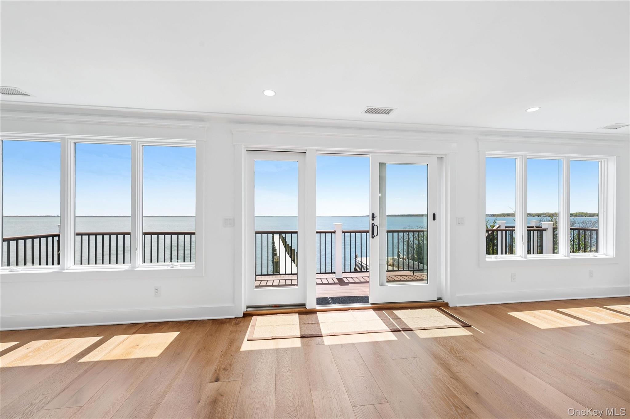 22 Laura Lee Drive — photo 12