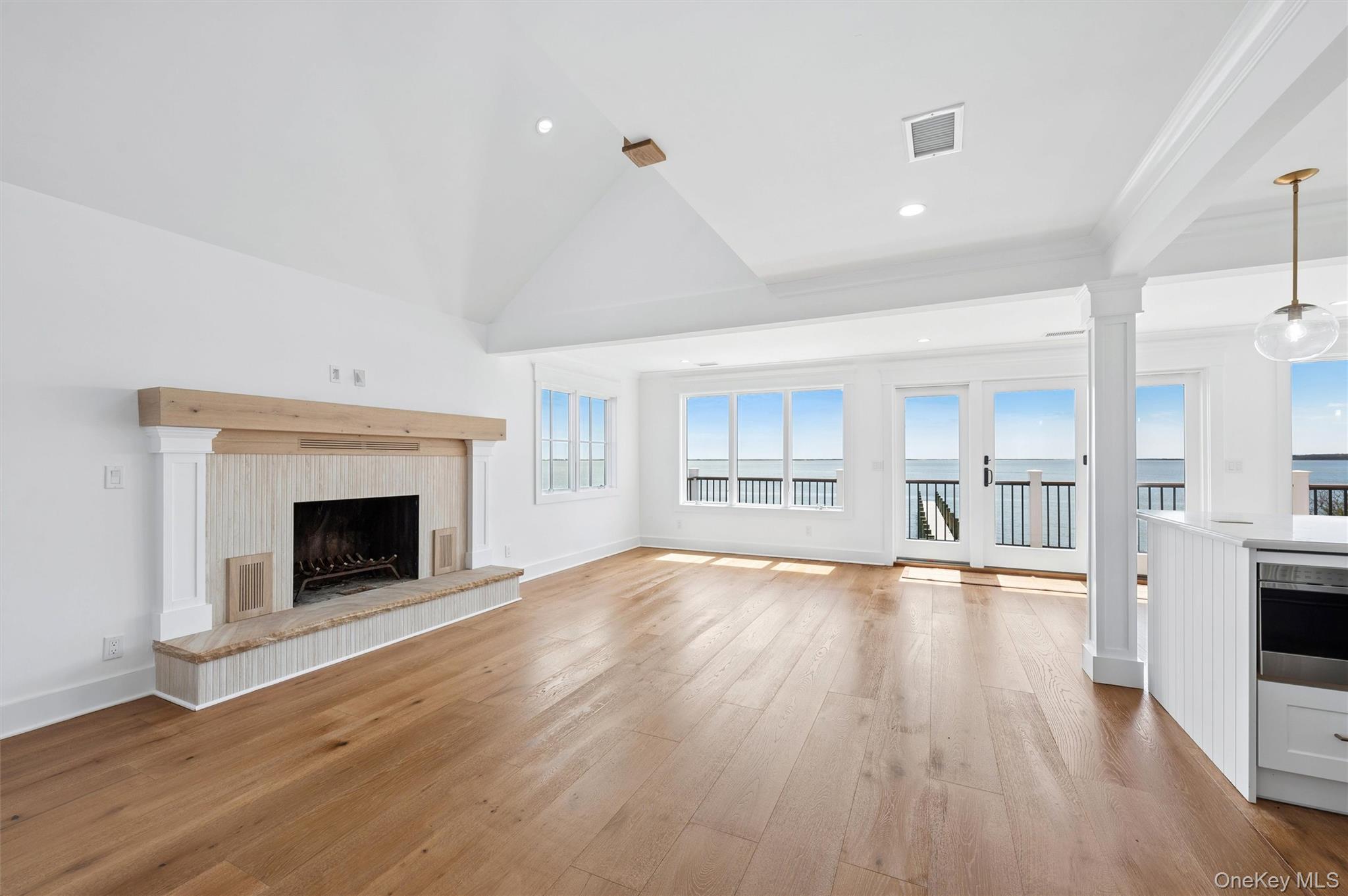 22 Laura Lee Drive — photo 13