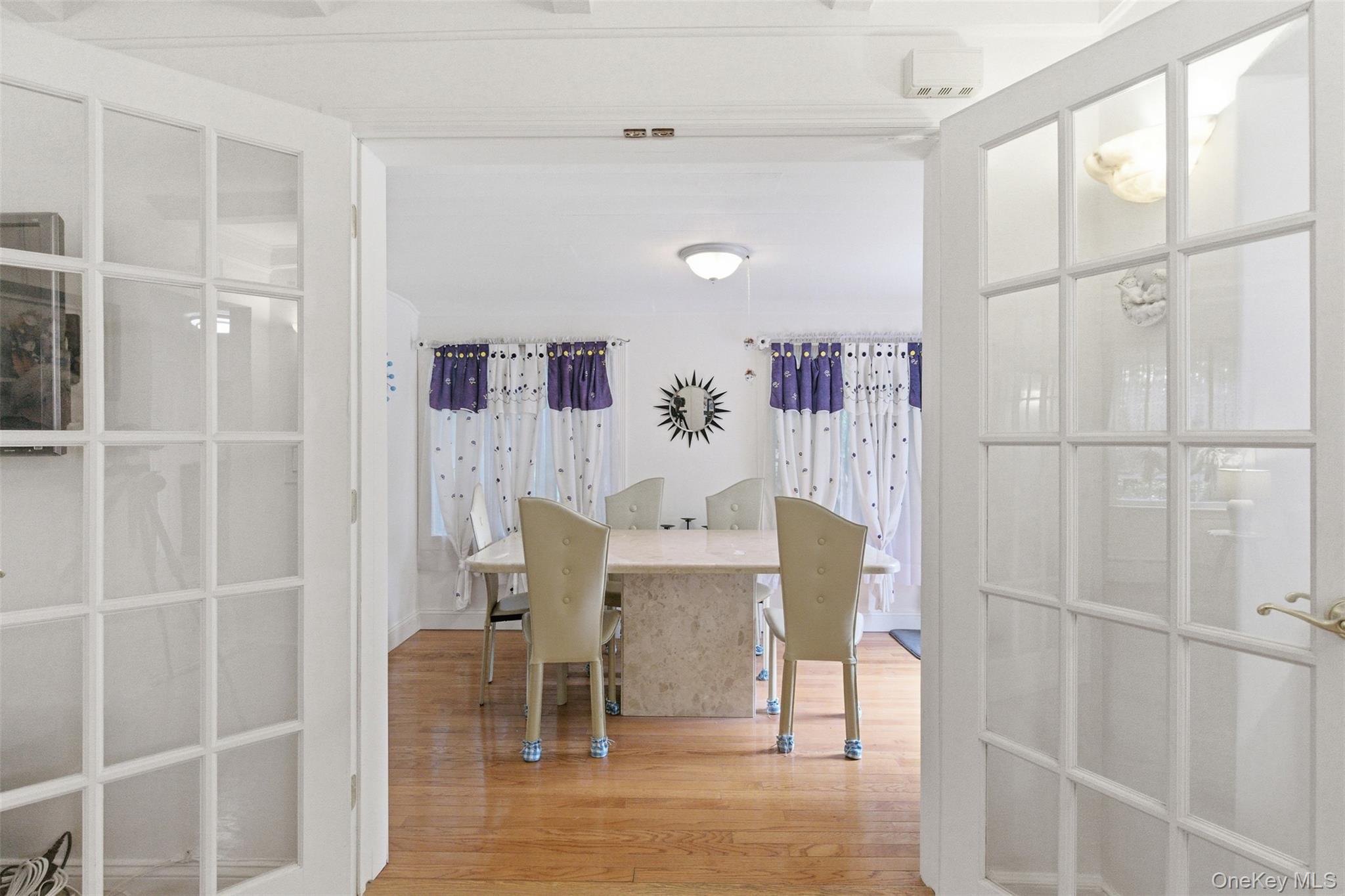 47 Onderdonk Avenue — photo 17