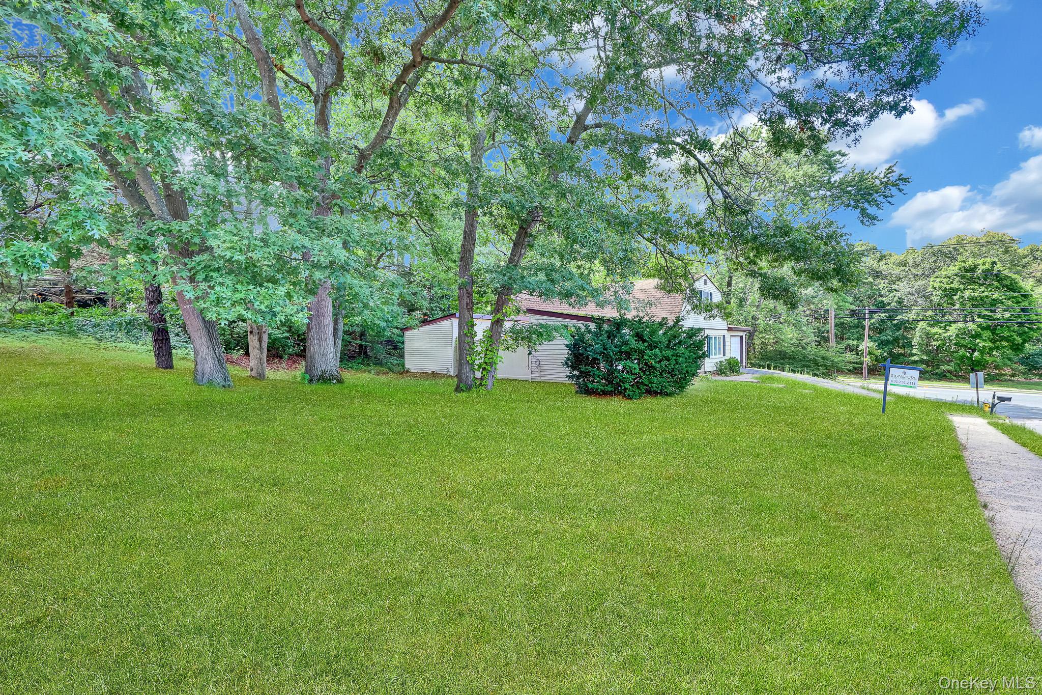 54 College Hills Drive — photo 26
