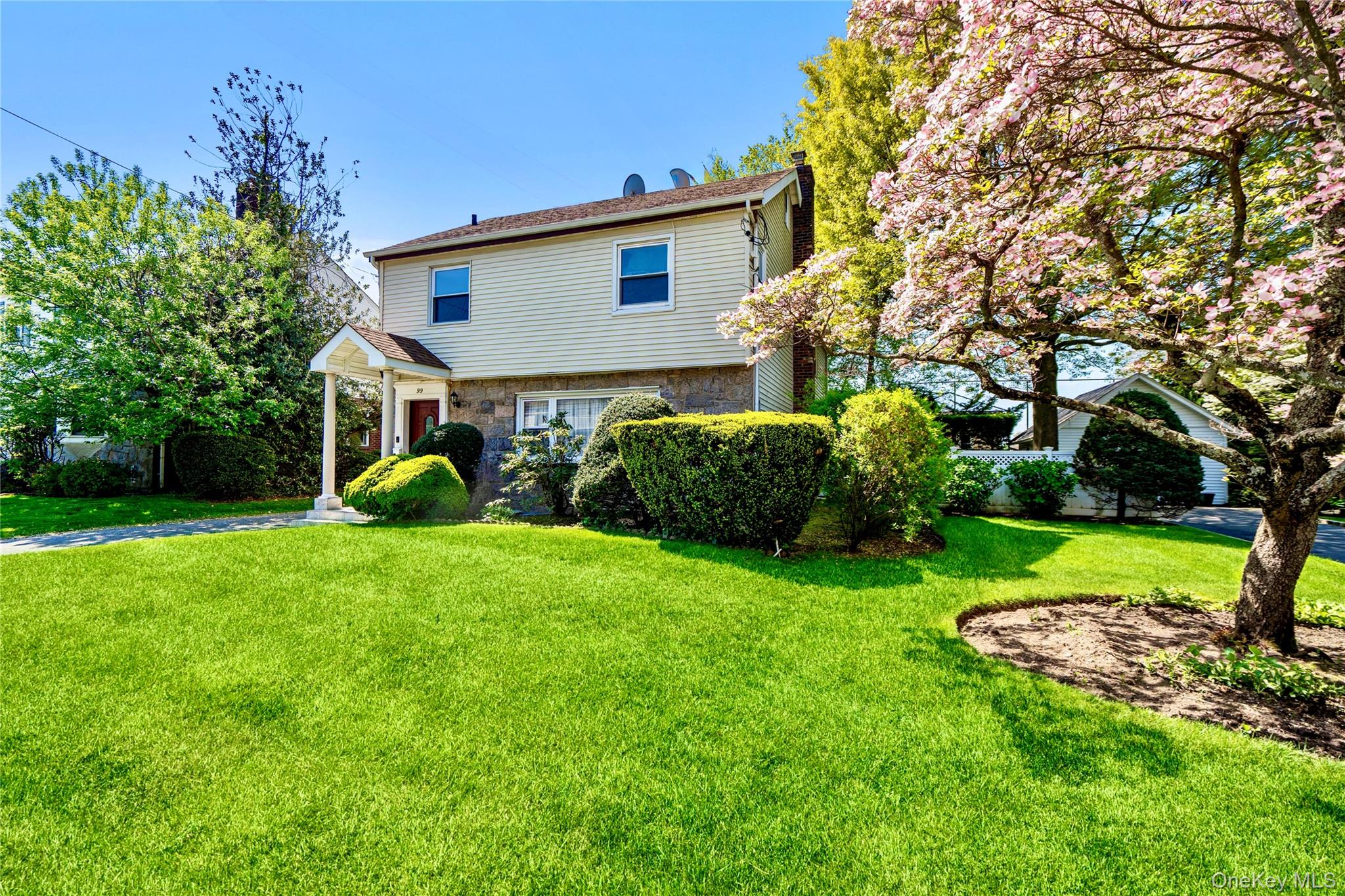 99 Norwood Avenue — photo 4