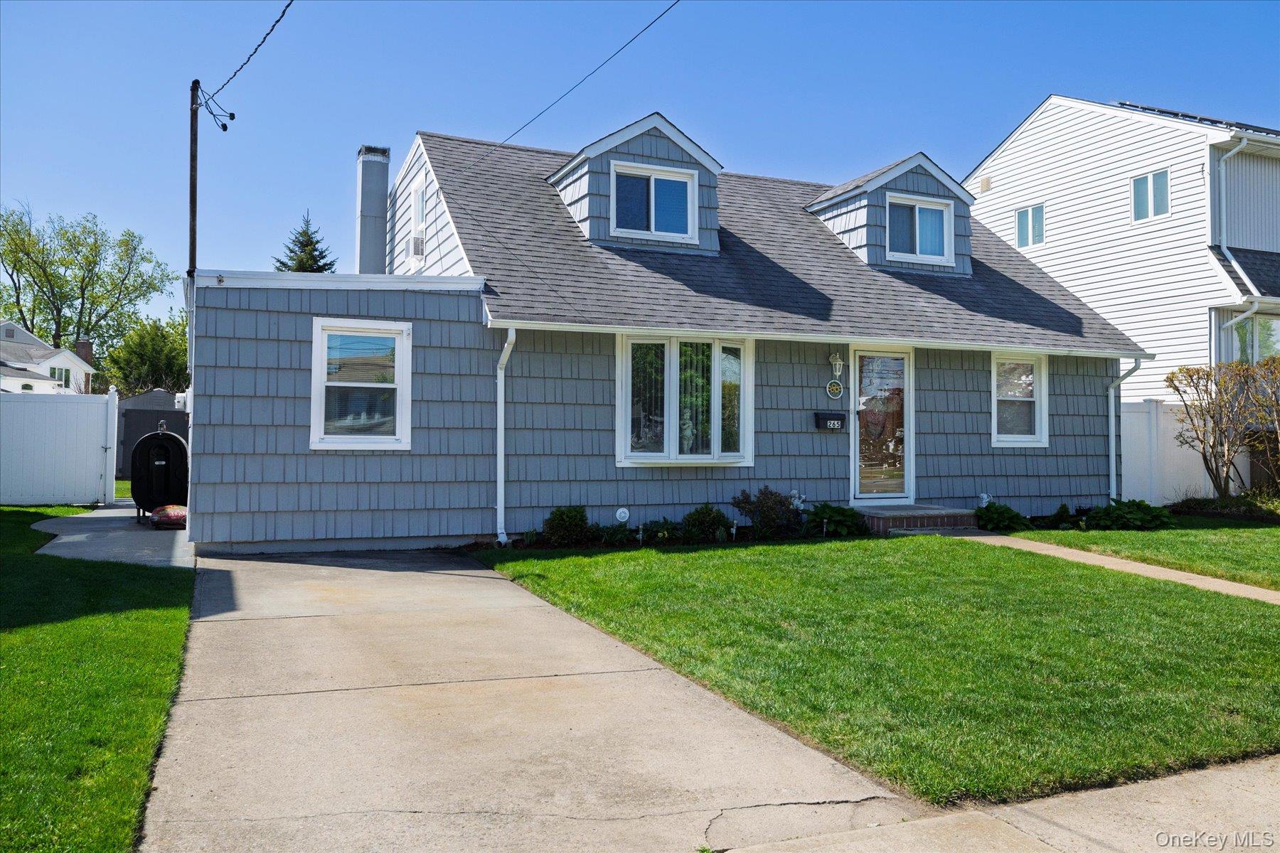 265 Windsor Parkway — photo 29