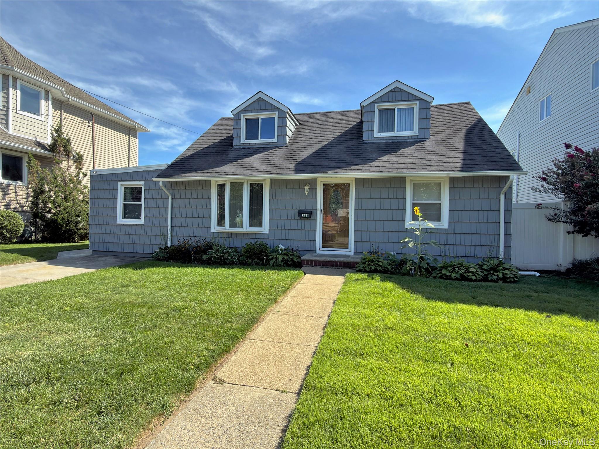265 Windsor Parkway, Oceanside