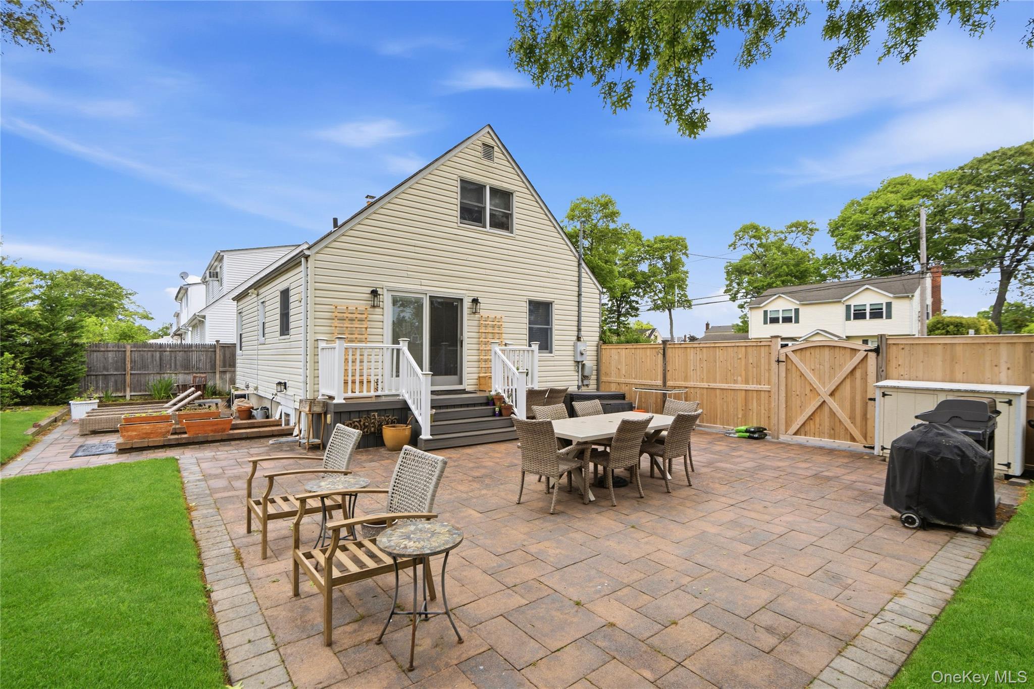 319 Fulton Avenue — photo 13