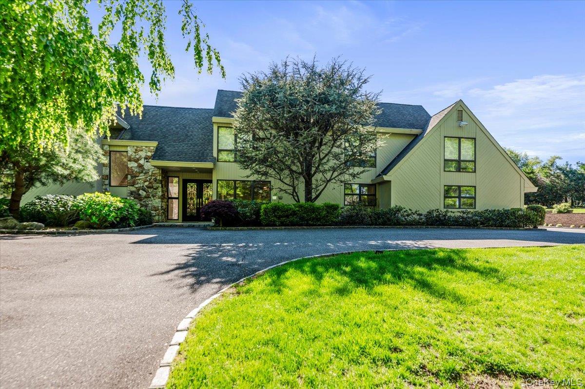 5 Twin Ponds Street