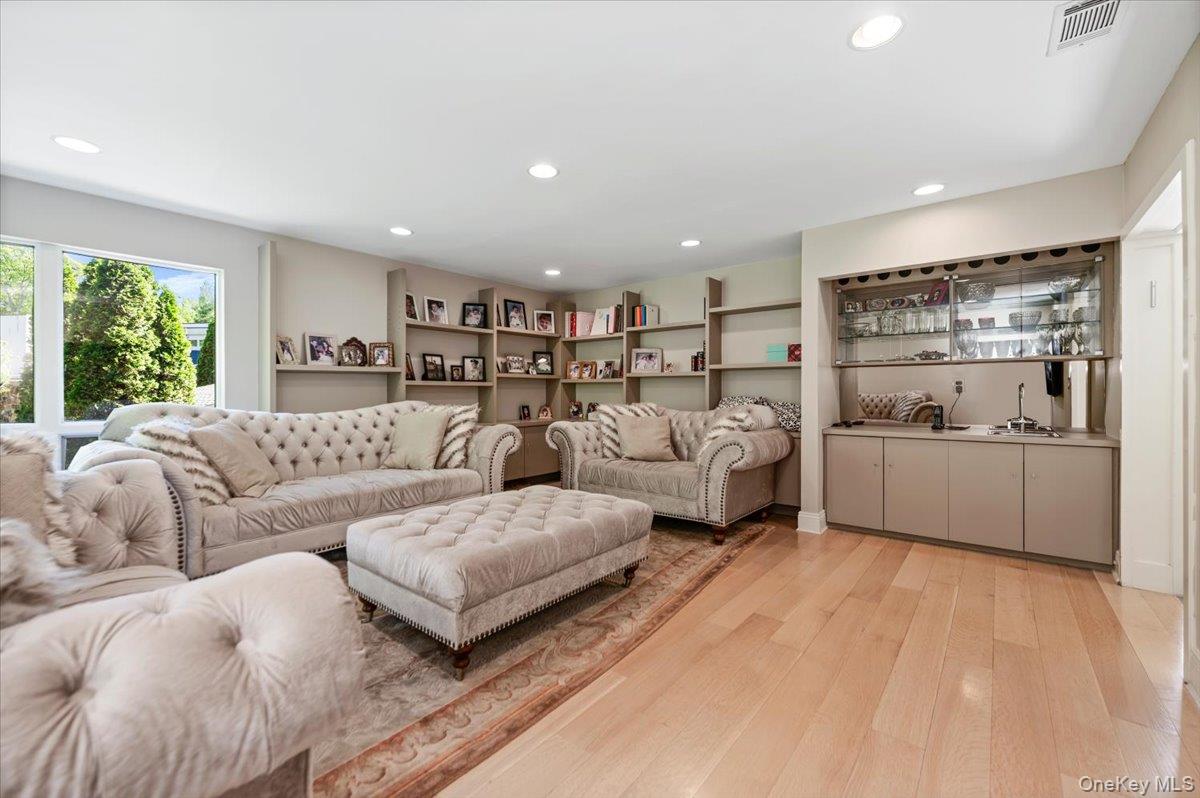 5 Twin Ponds Street — photo 12