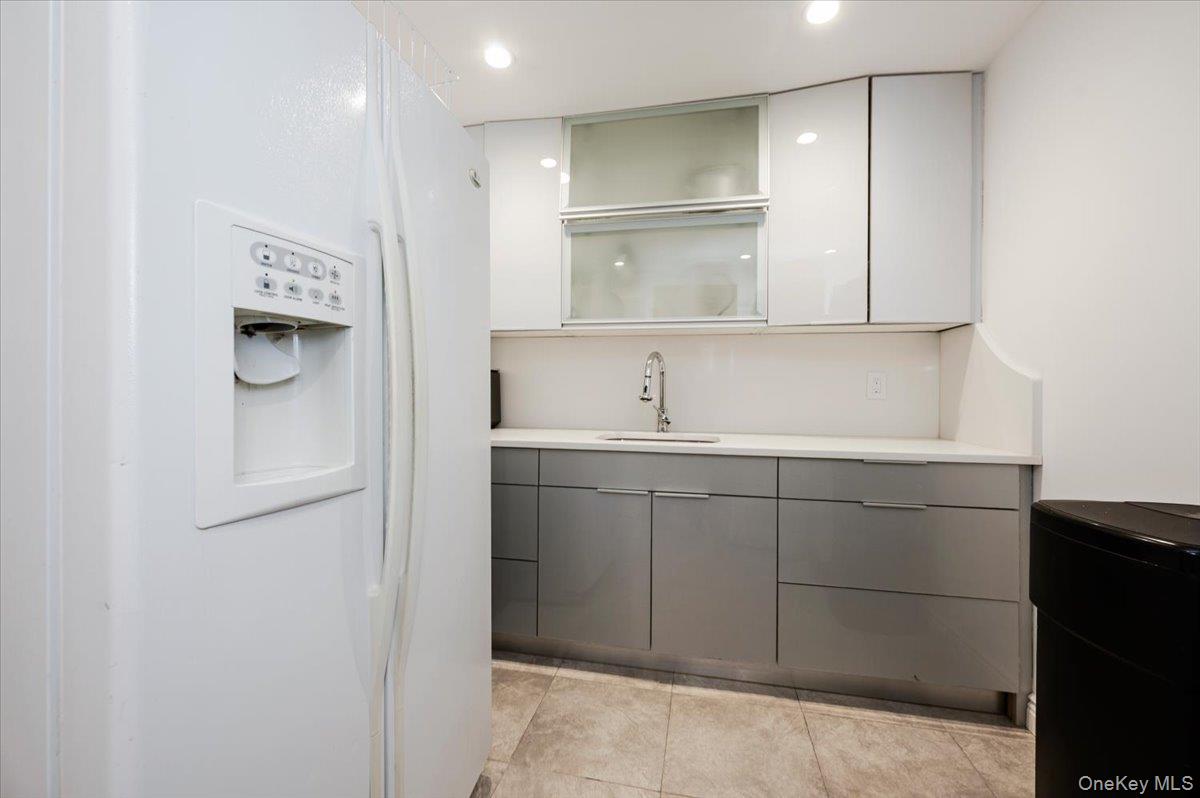 5 Twin Ponds Street — photo 36
