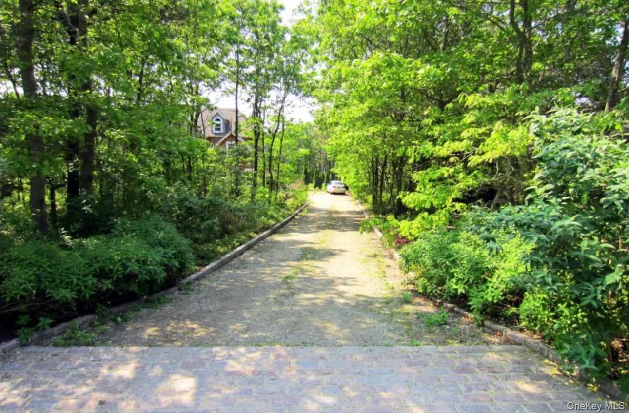 155 Chardonnay Drive — photo 2