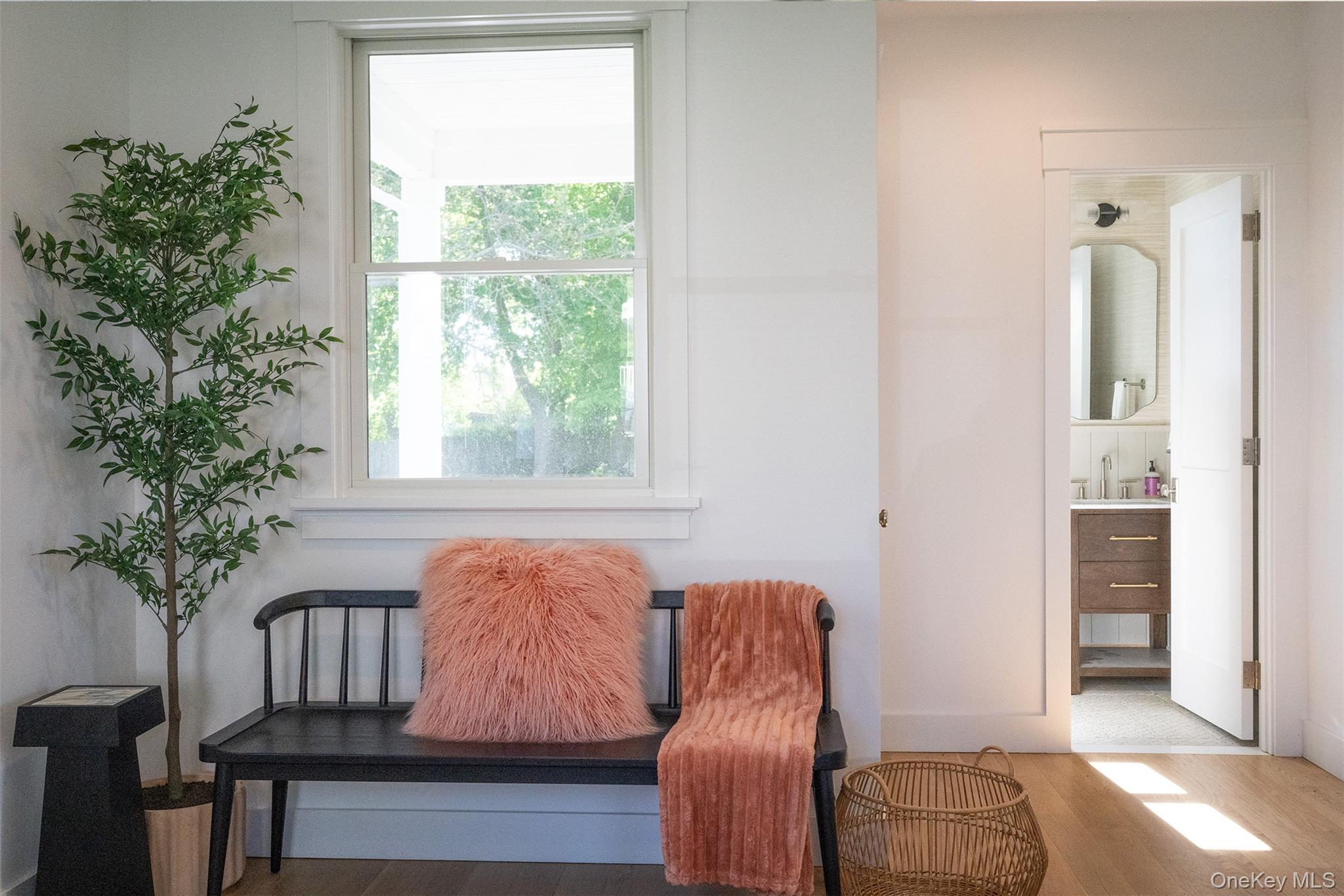 550 Madison Avenue — photo 2