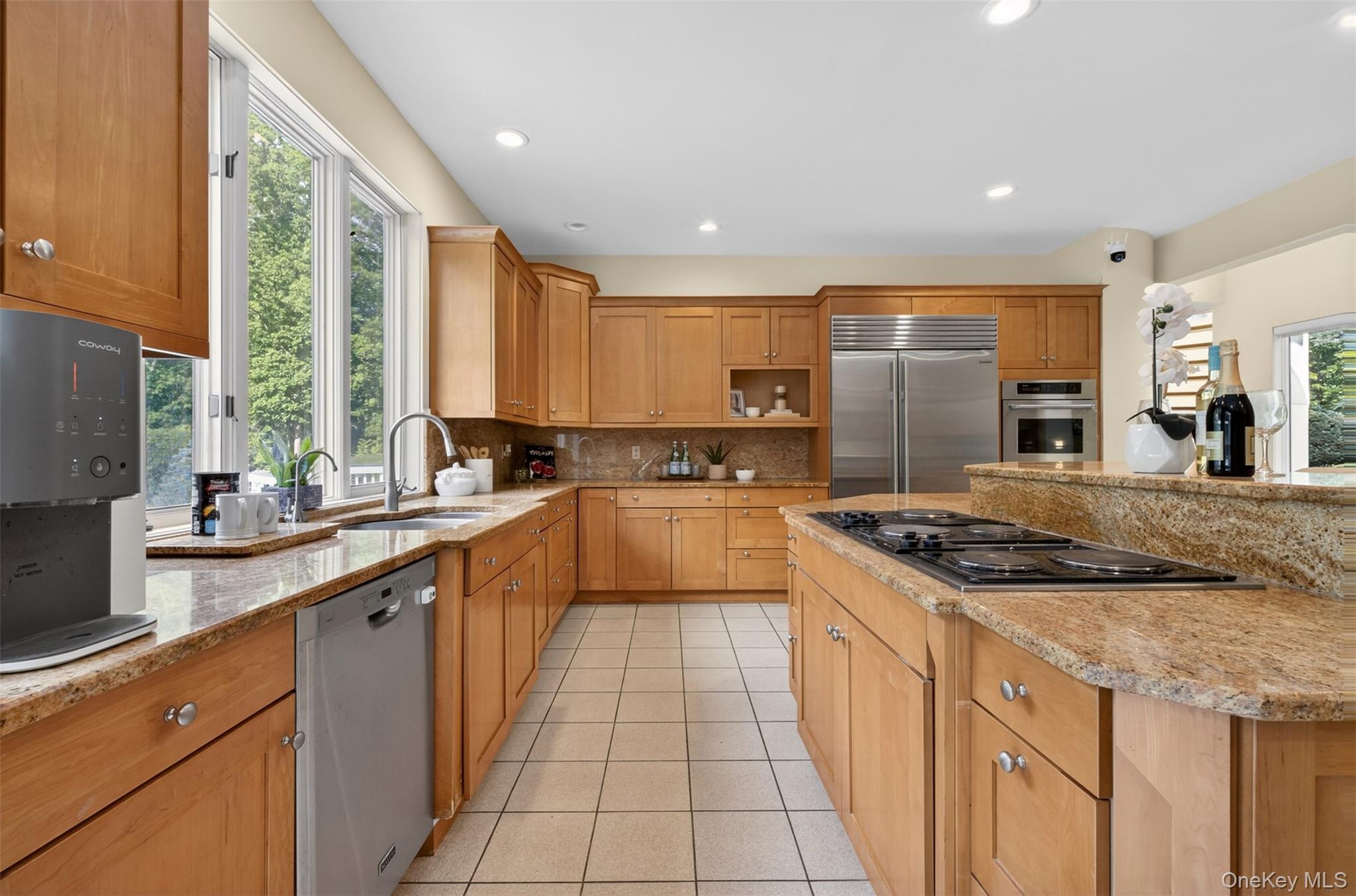 80 Tall Oak Crescent — photo 9