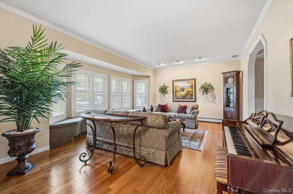 19 Fox Lane — photo 4