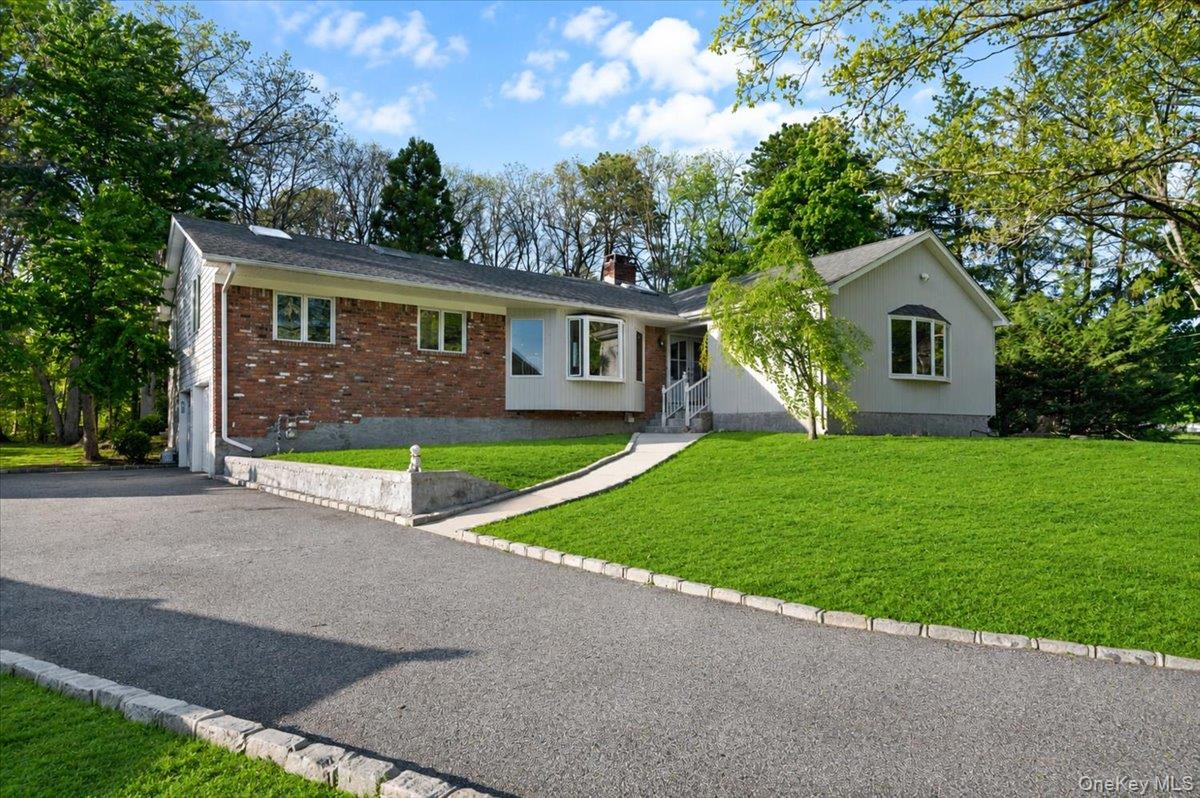 151 Seaman Neck Road, Dix Hills