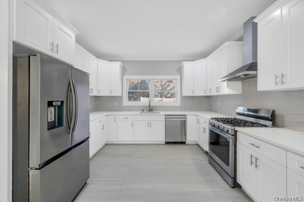 141 Emerson Avenue — photo 17