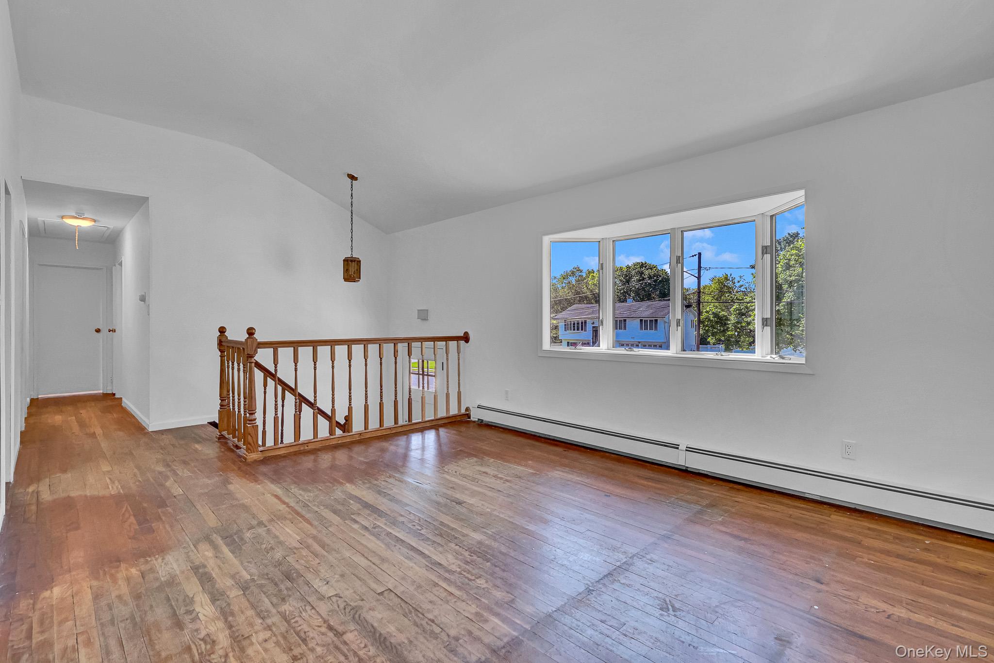 335 Babylon Street — photo 5