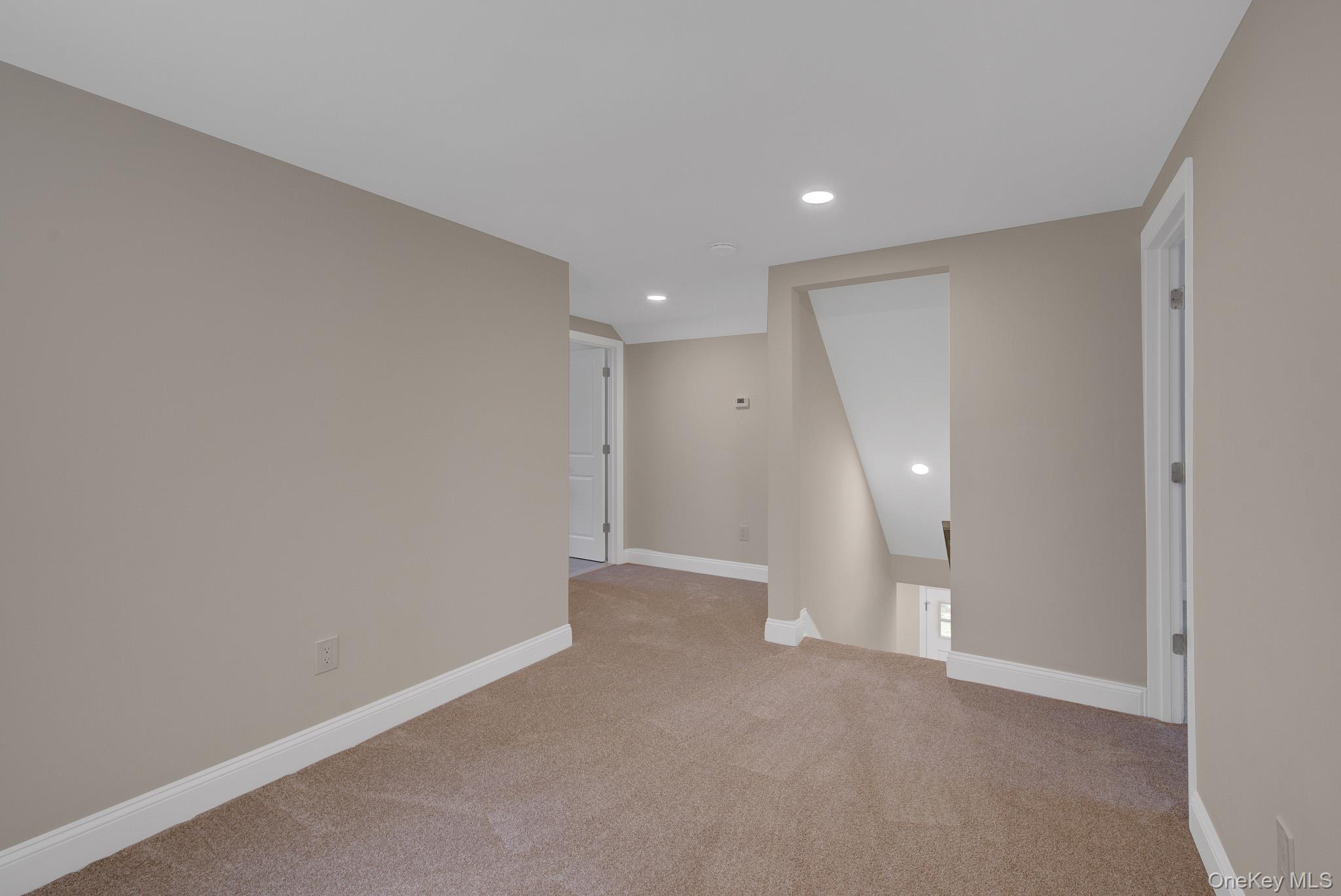 11 Parkwood Road — photo 13