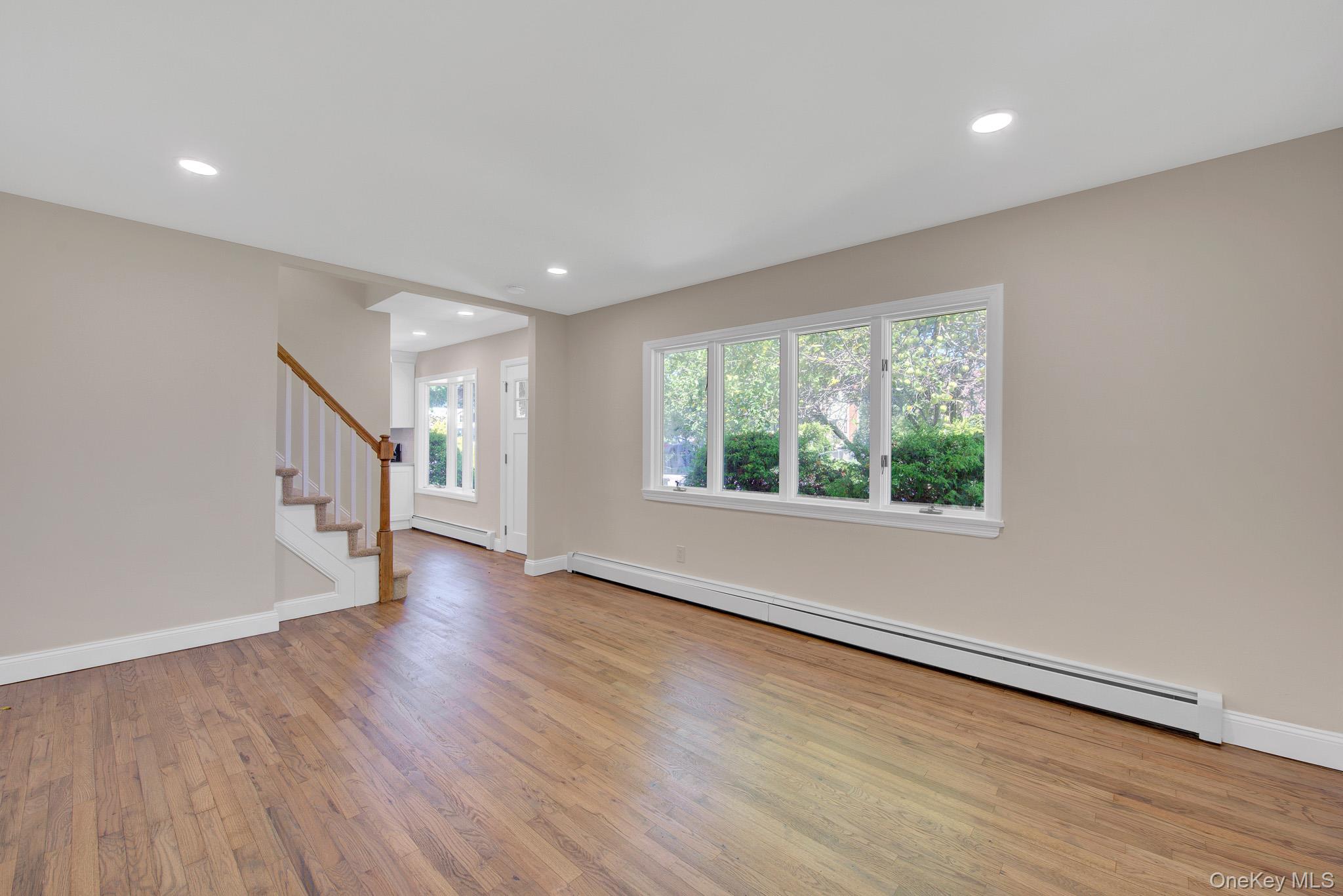 11 Parkwood Road — photo 4