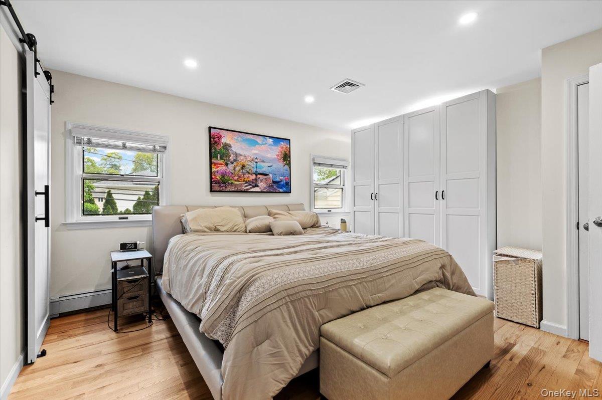 56 Middle Lane — photo 16