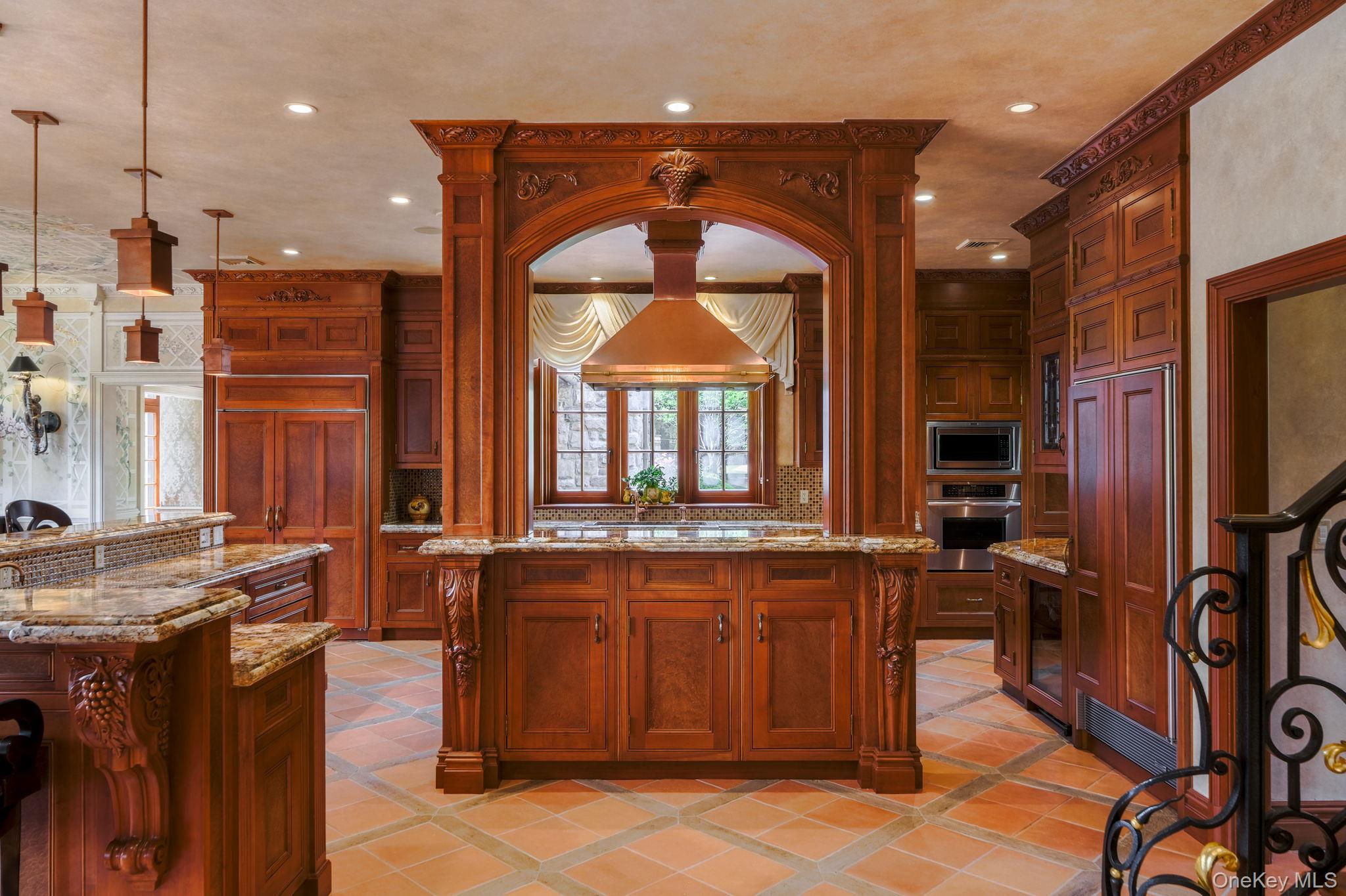 1 Applewood Estate — photo 10