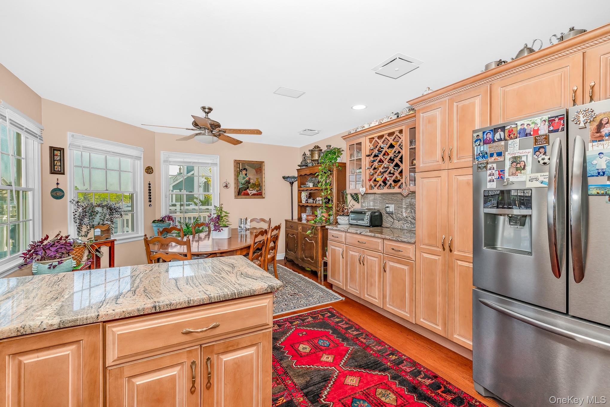 2683 Peconic Avenue — photo 14