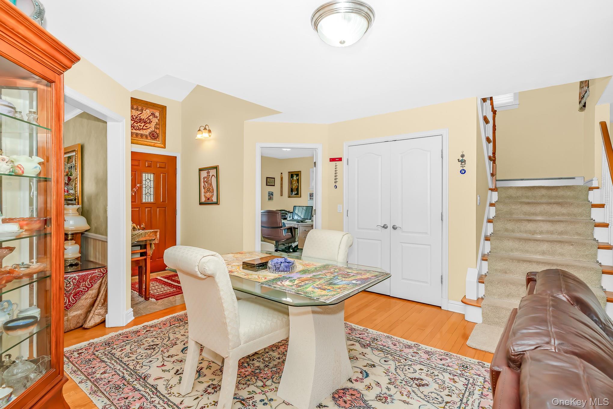 2683 Peconic Avenue — photo 19