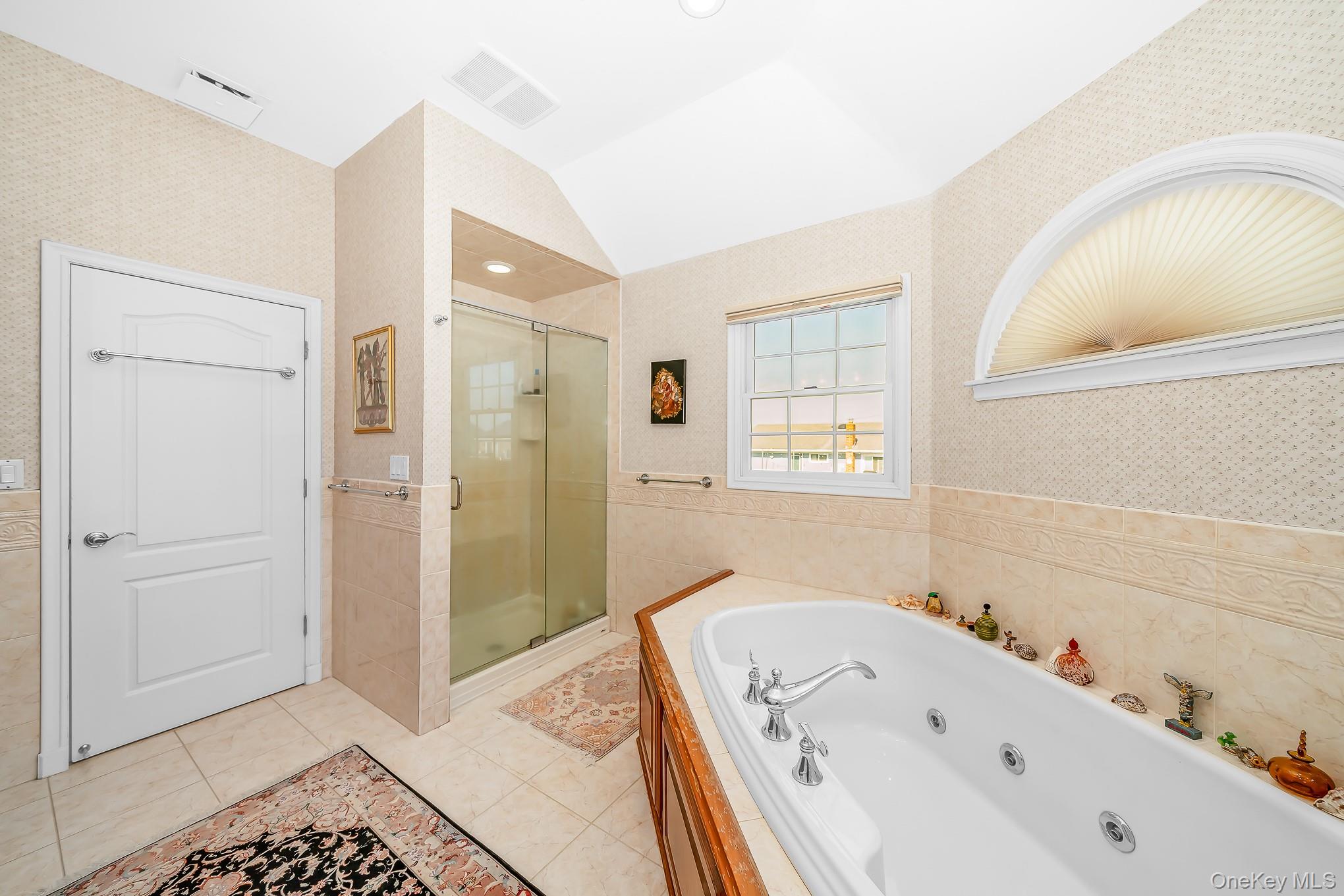 2683 Peconic Avenue — photo 29