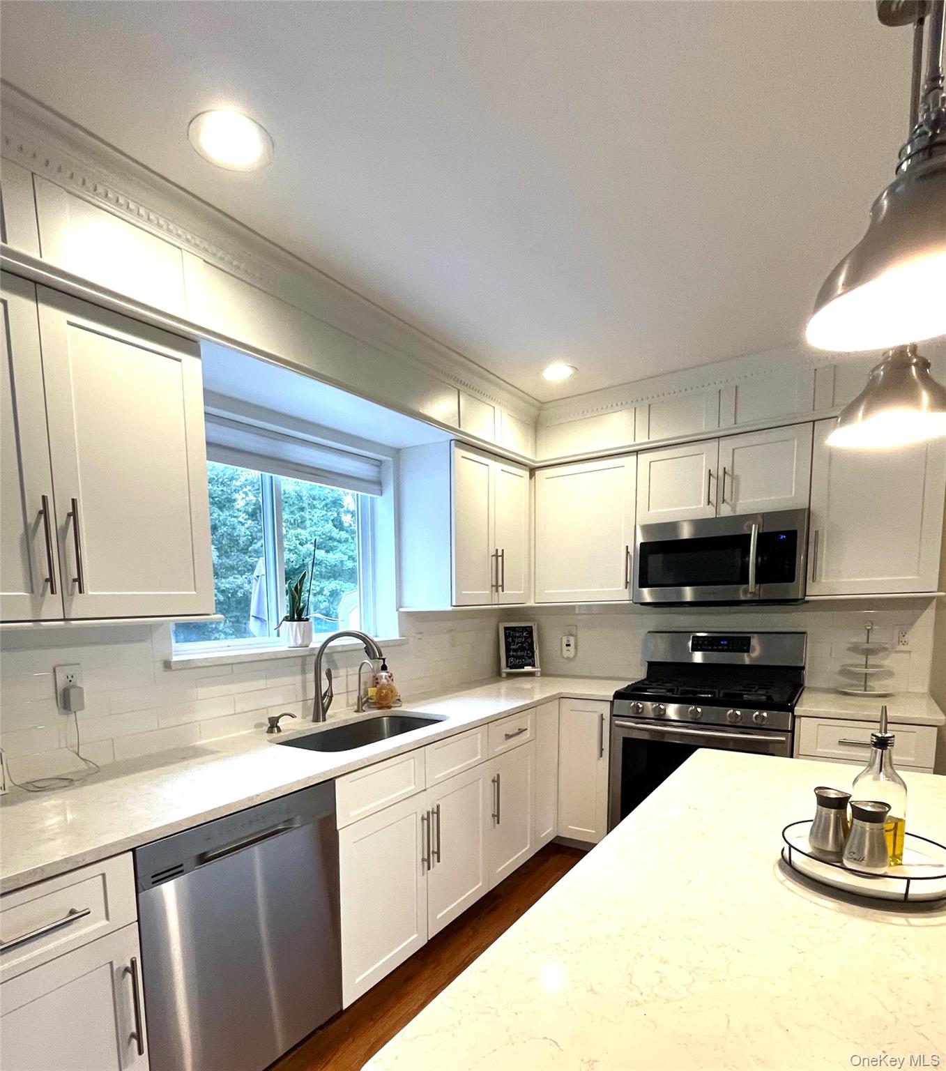 15 Silas Woods Road — photo 12