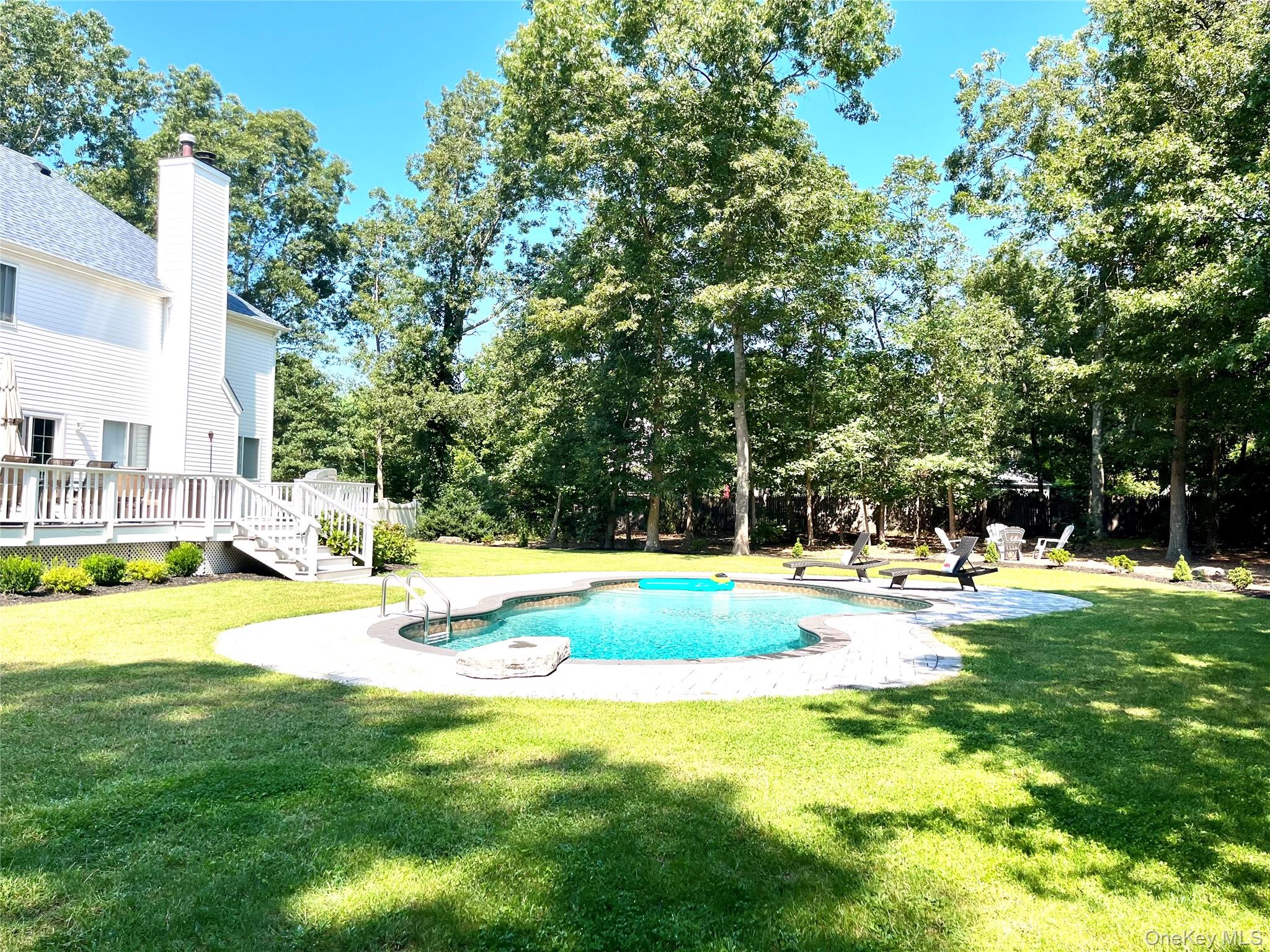 15 Silas Woods Road — photo 4