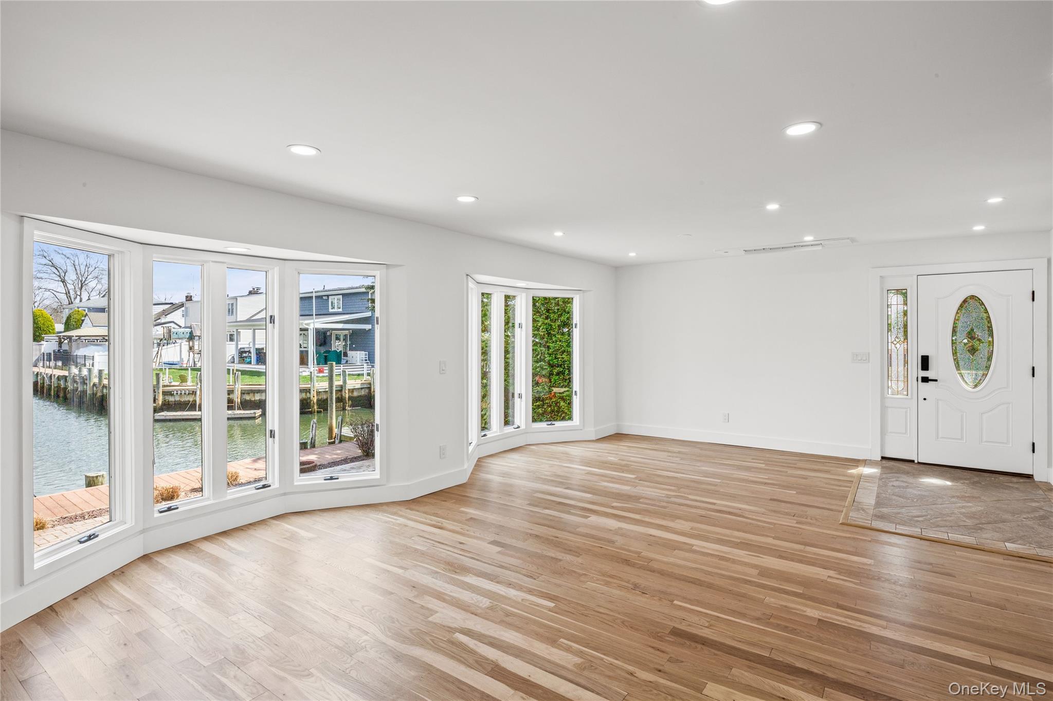 119 Alhambra Road — photo 7