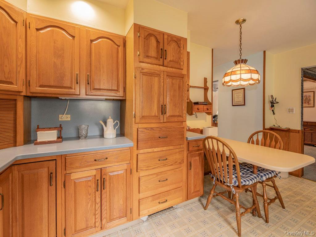 2080 Seamans Neck Road — photo 12