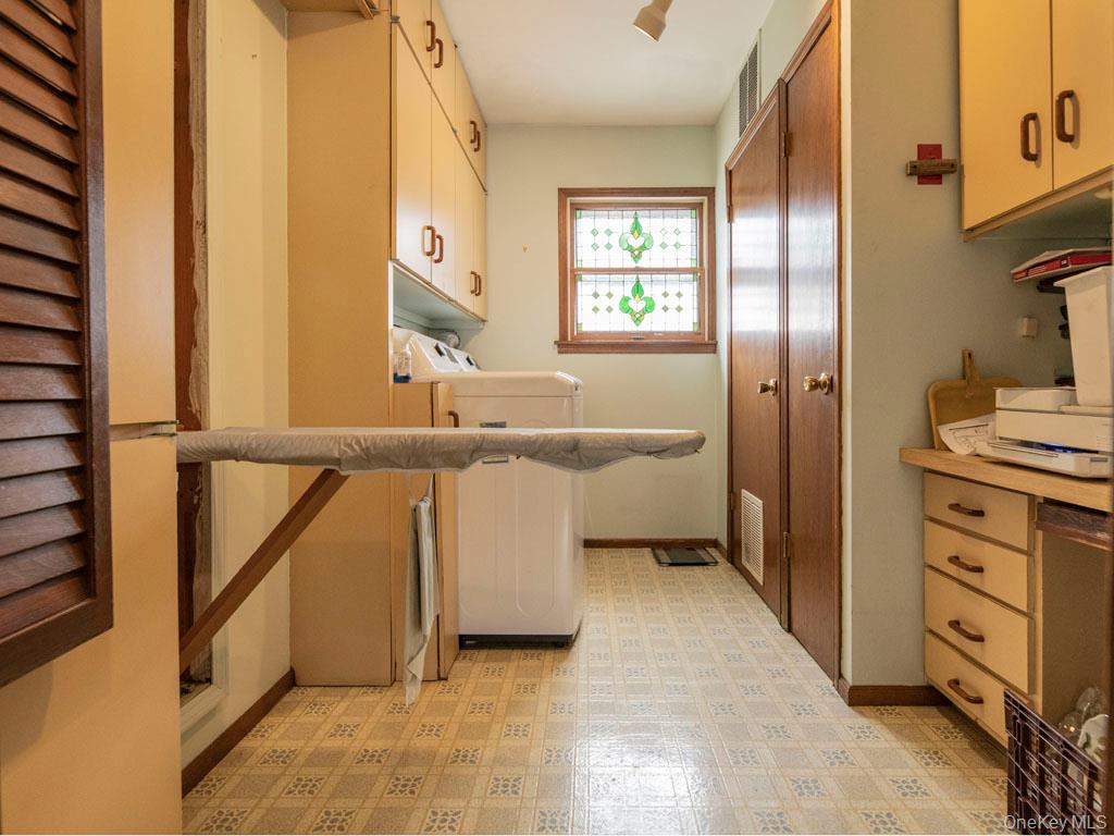 2080 Seamans Neck Road — photo 15