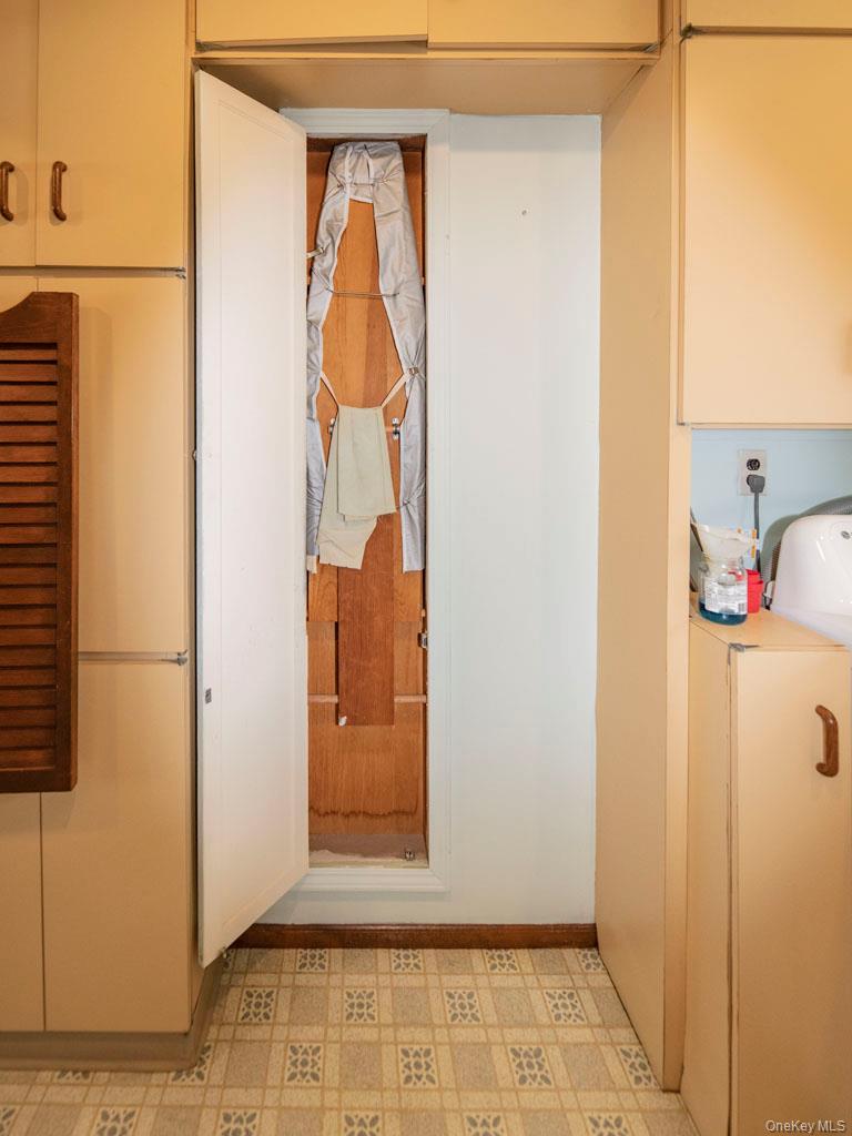 2080 Seamans Neck Road — photo 16