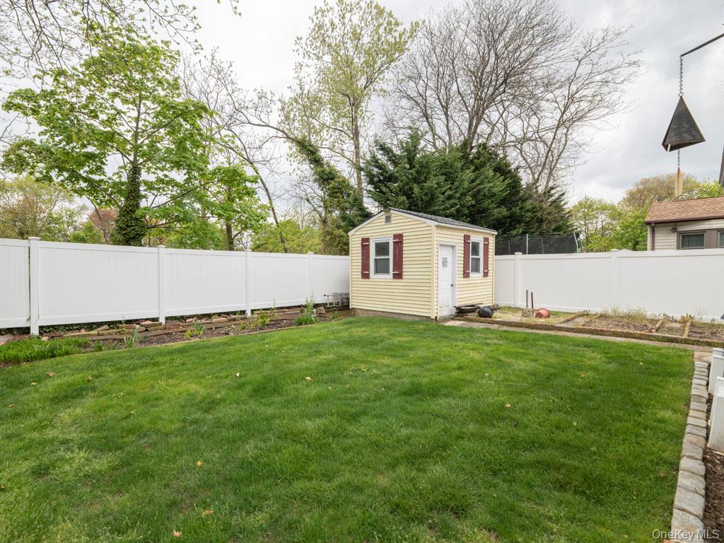 2080 Seamans Neck Road — photo 6