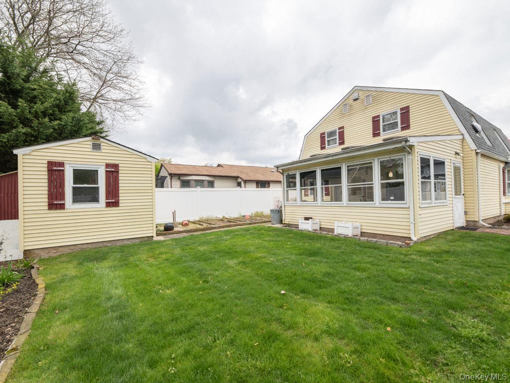 2080 Seamans Neck Road — photo 7