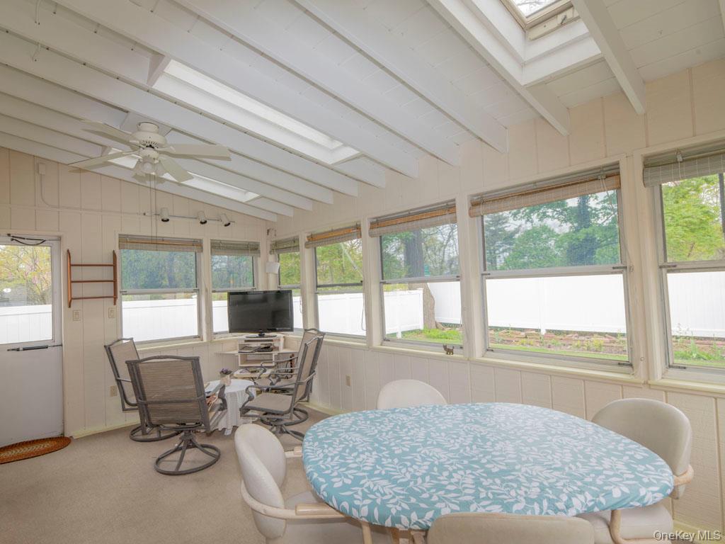 2080 Seamans Neck Road — photo 10