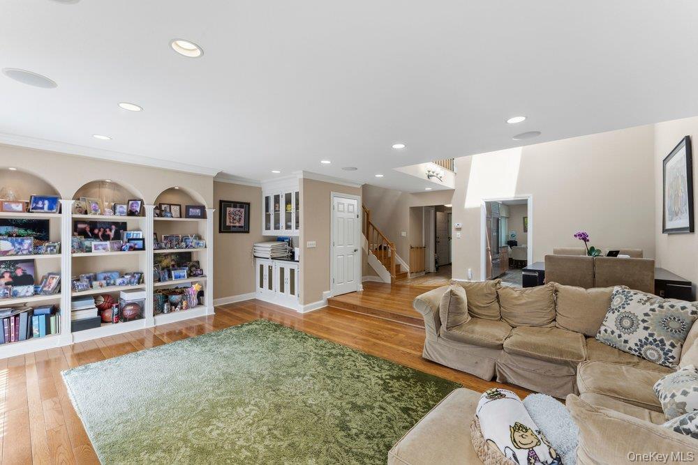 76 Estate Drive, Jericho