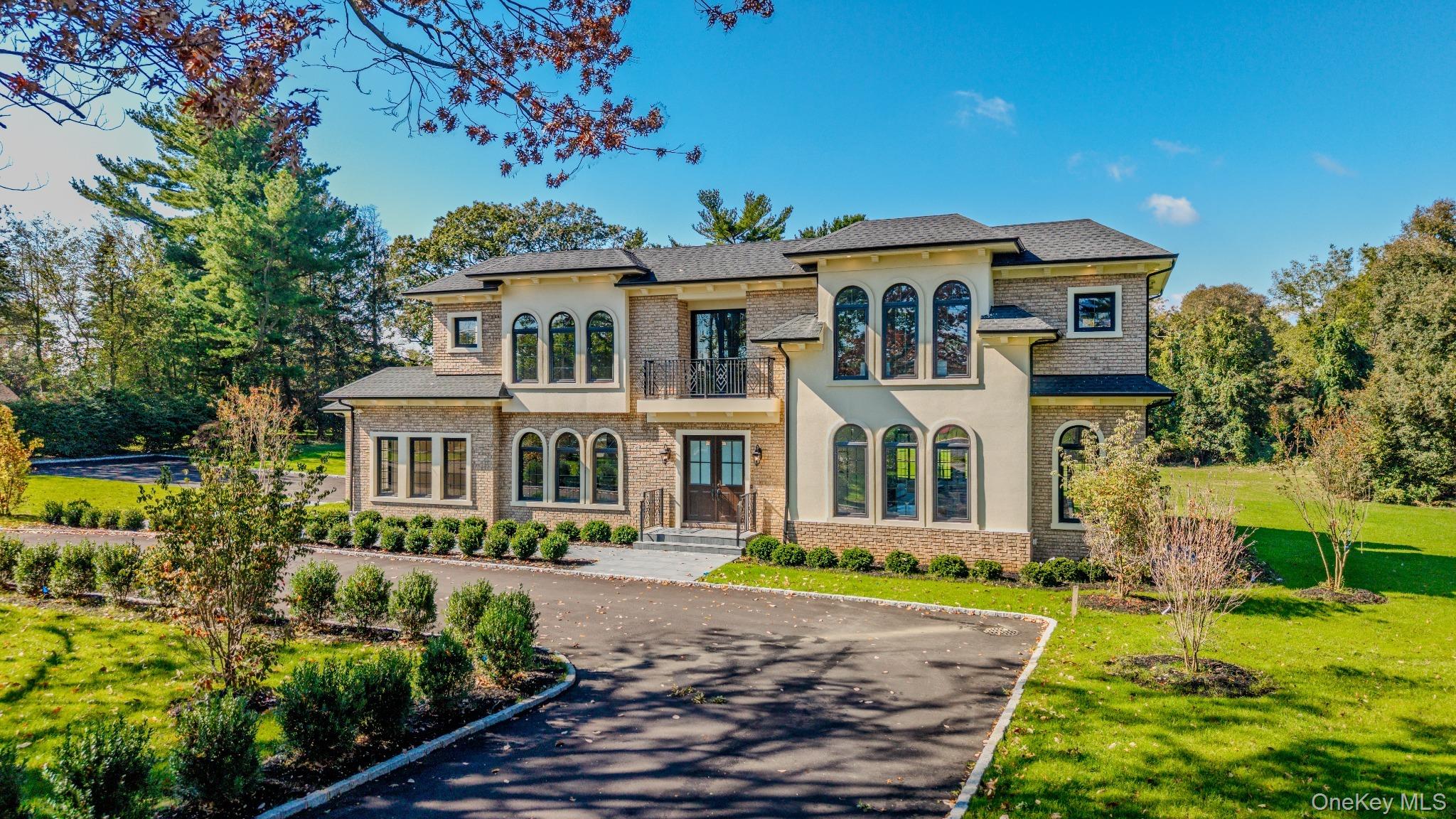 26 Bacon Road, Old Westbury
