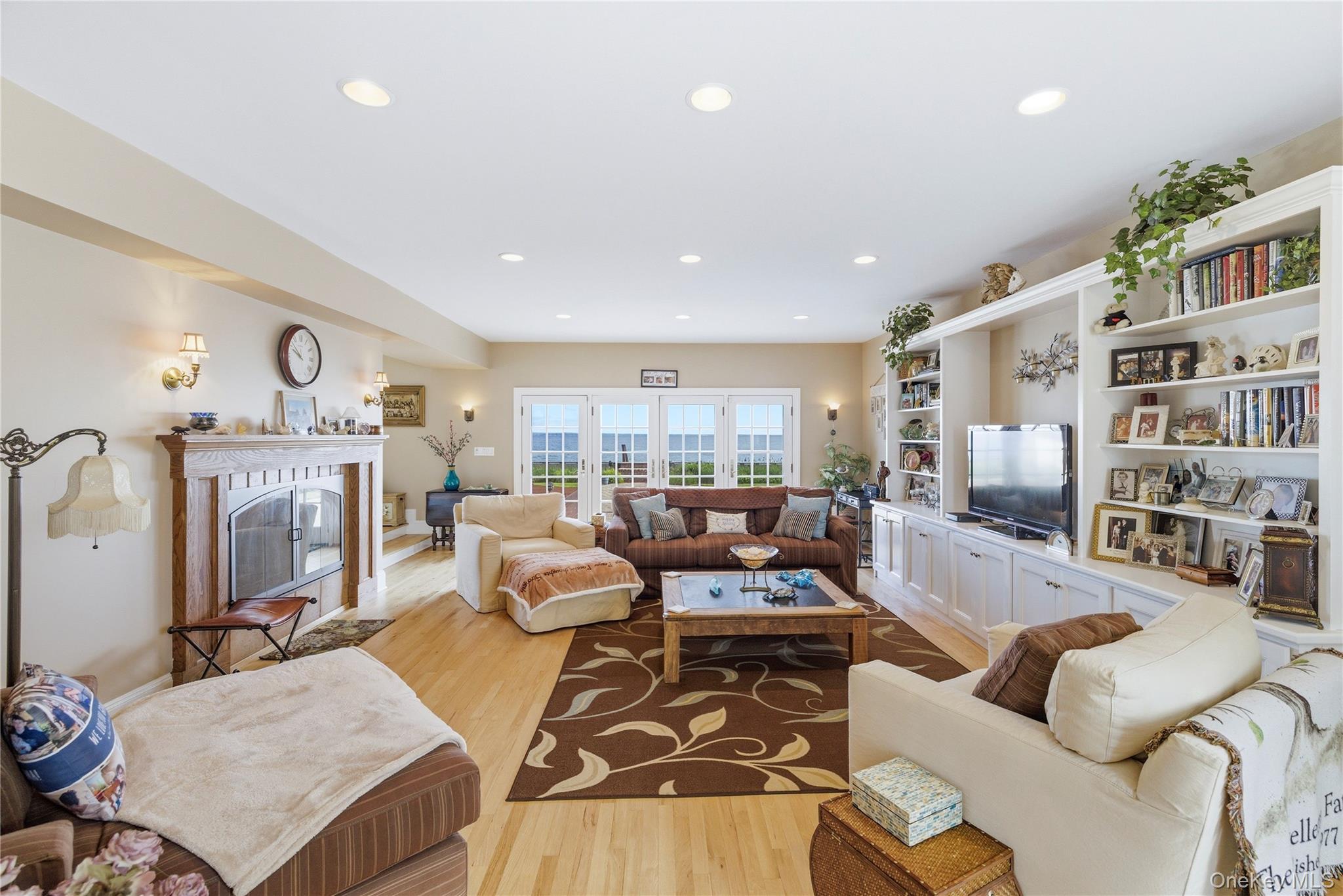 19 Oak Shore Drive — photo 6