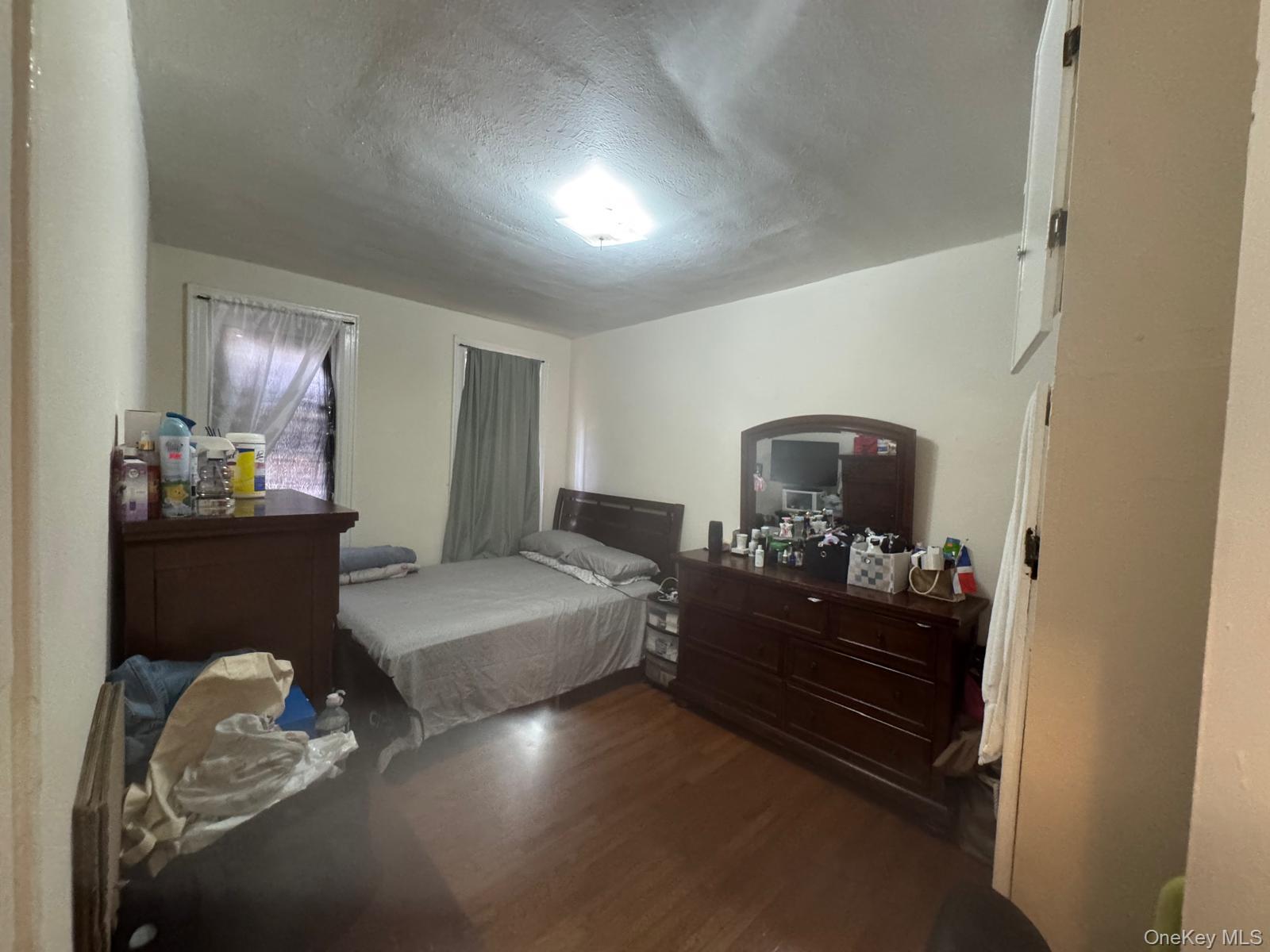 4311 Queens Boulevard — photo 15