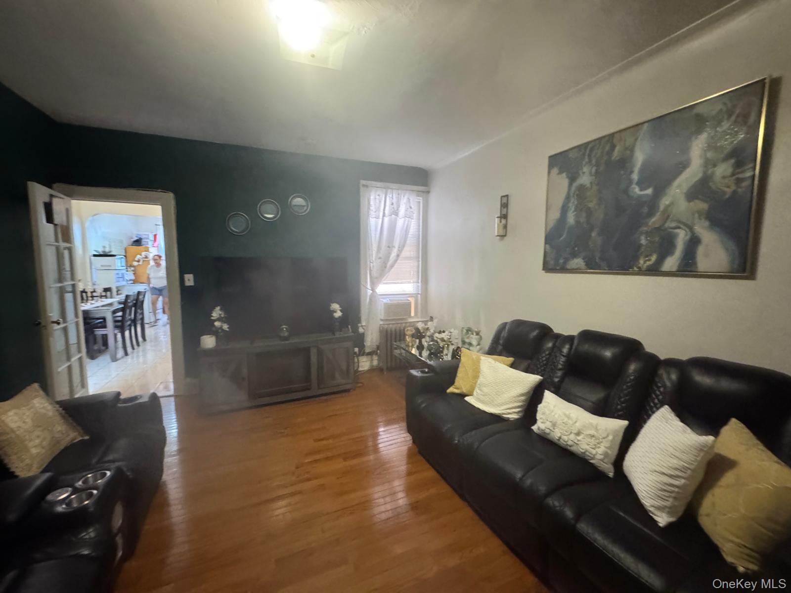 4311 Queens Boulevard — photo 20