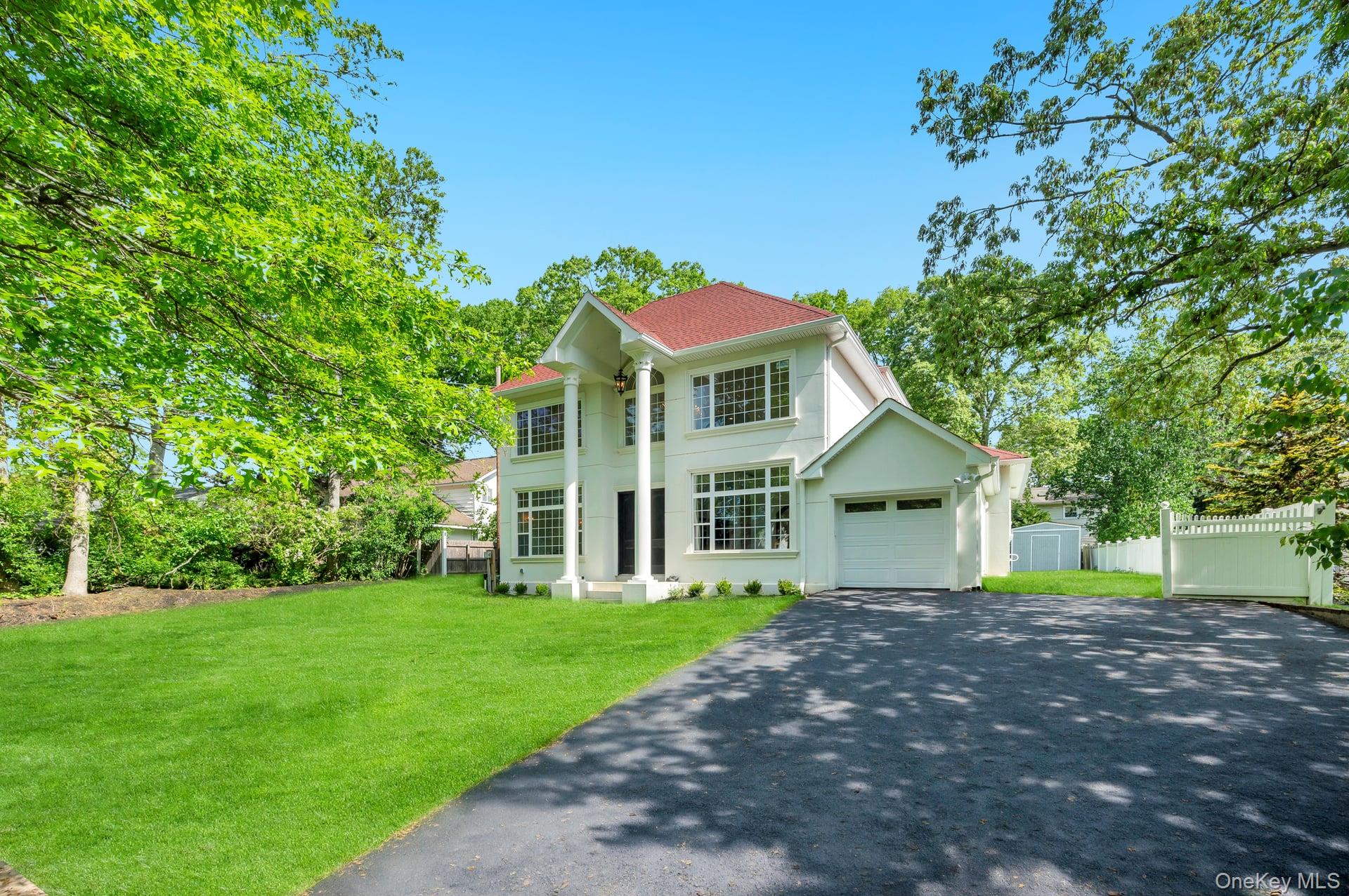 11 Amboy Lane — photo 4