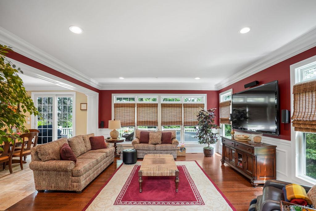 899 Harbor View Road — photo 8