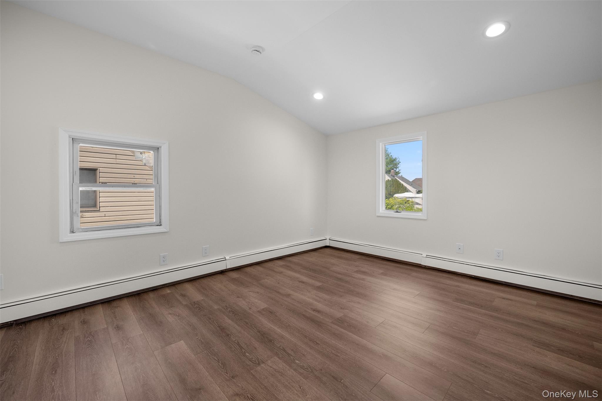 22 Lowland Road — photo 25