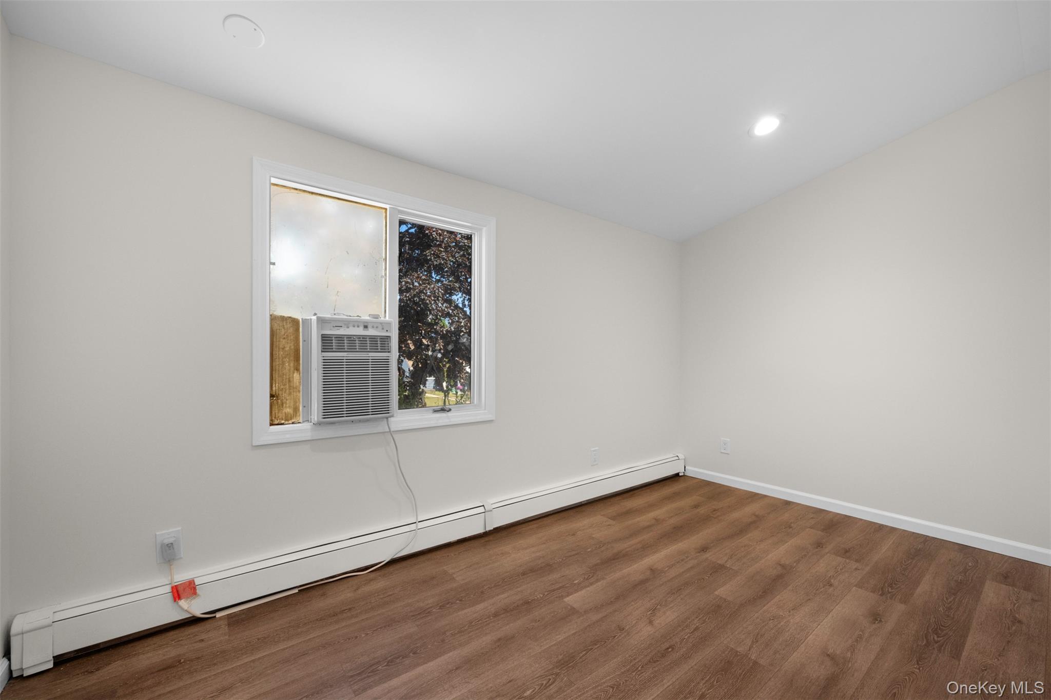 22 Lowland Road — photo 33