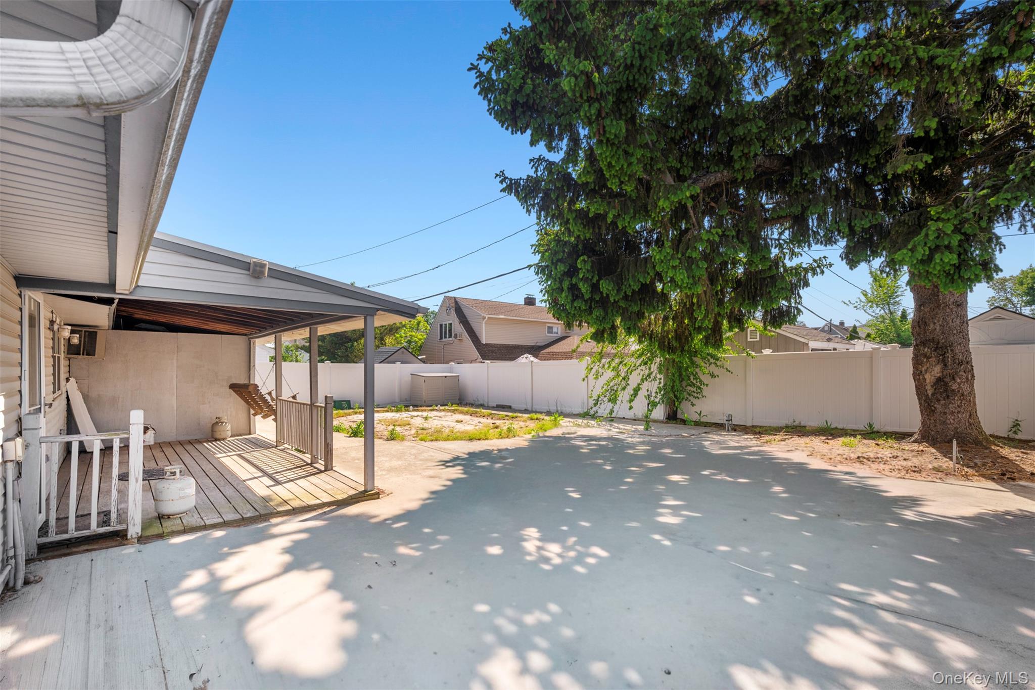22 Lowland Road — photo 44
