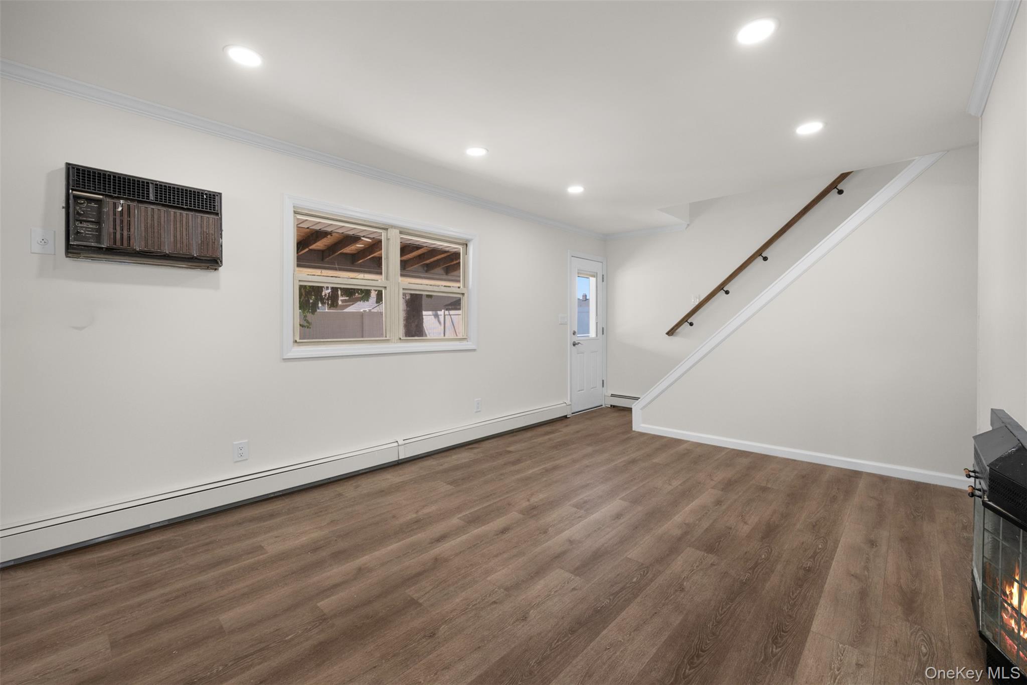 22 Lowland Road — photo 7