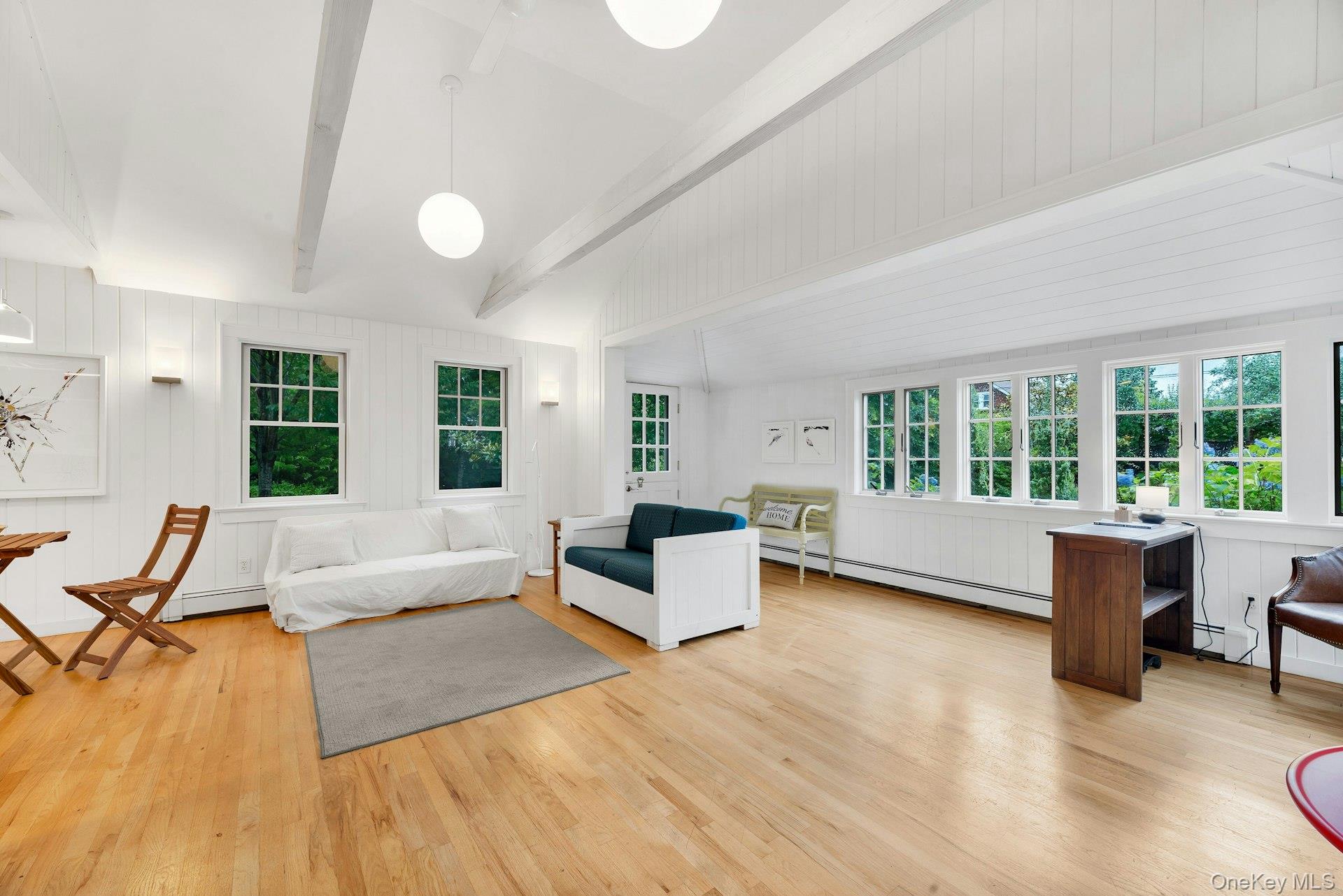 1100 (aka 702 Linnett) 7th Street — photo 3