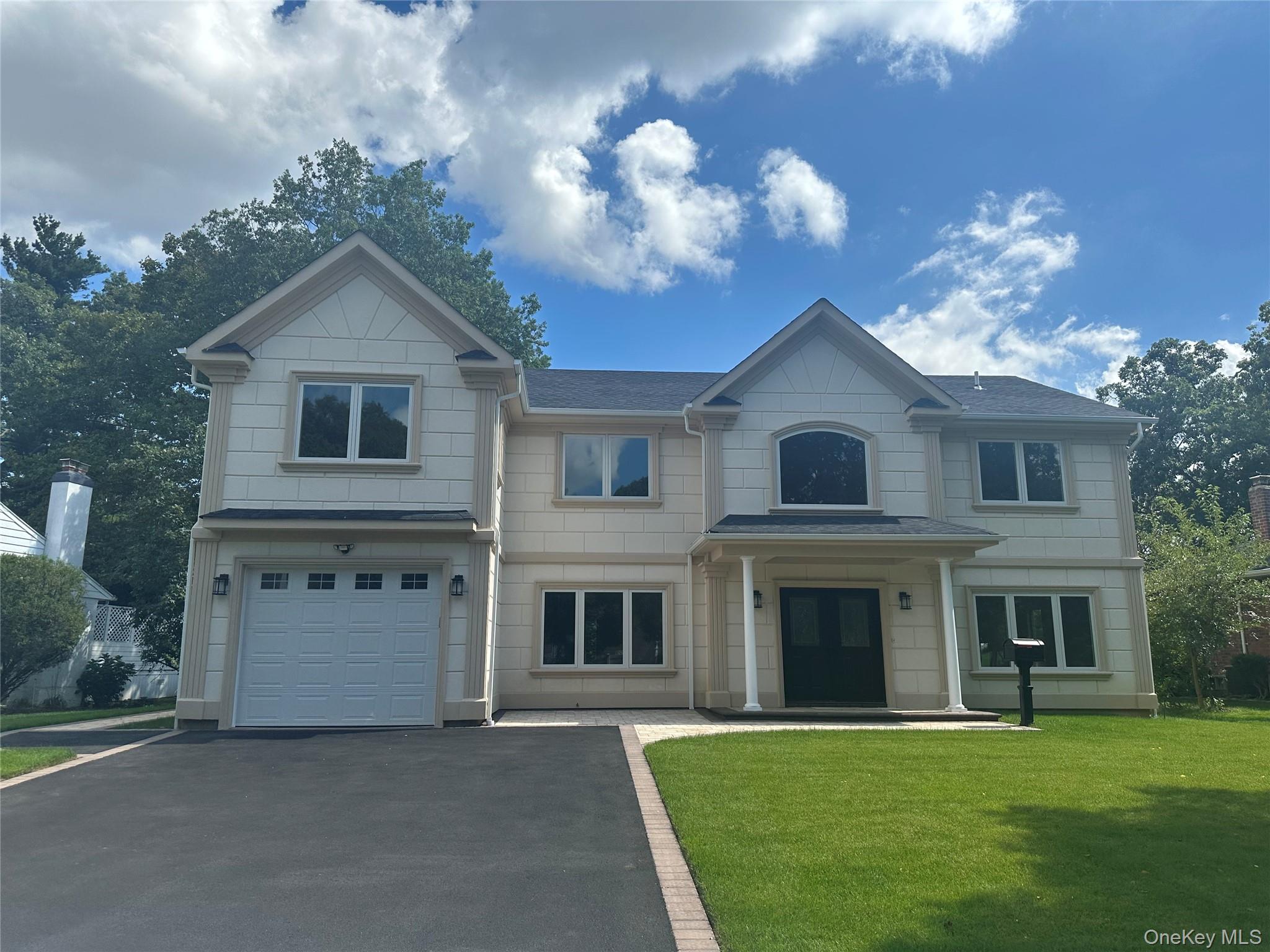 114 Maytime Drive, Jericho
